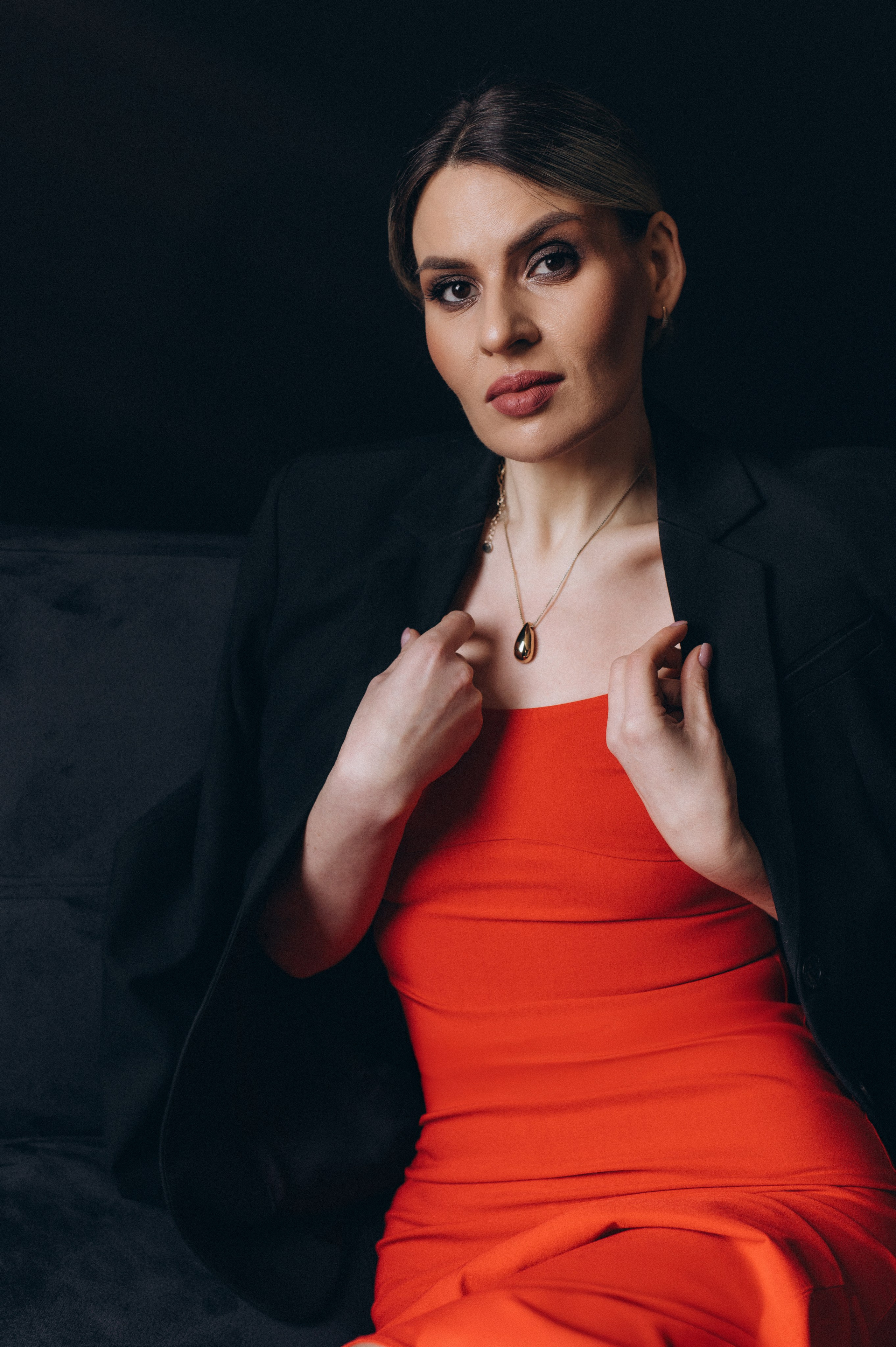 Портретна фотосесія дівчат, контент для лікаря, контент фотосесія Тернопіль, індивідуальна фотосесія Львів. Сімейний, дитячий та індивідуальний фотограф в м. Тернопіль, м. Львів