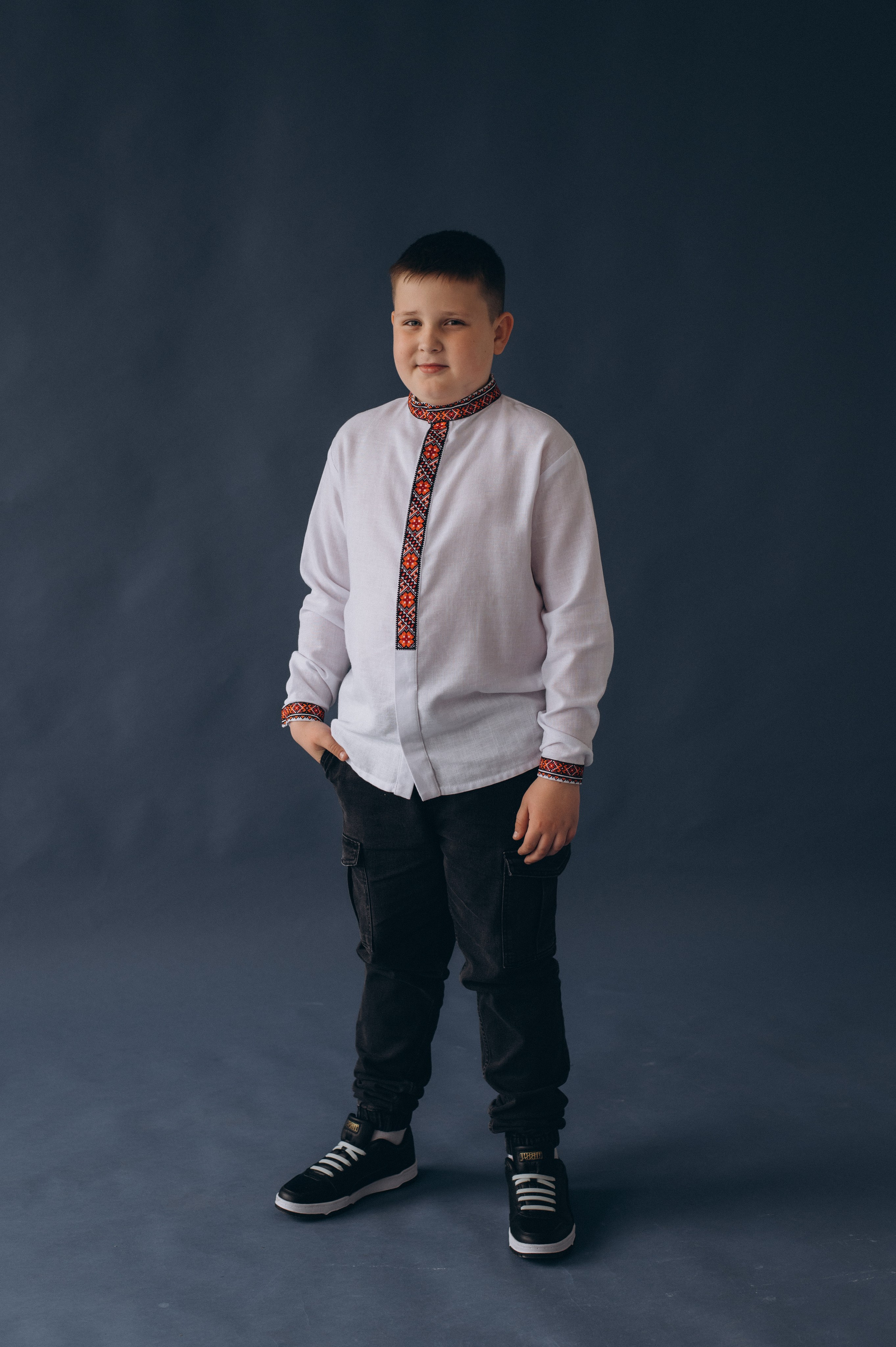 Шкільна фотосесія на віньєтки Тернопіль, фотосесія випускників Тернопіль, зйомка на віньєтки, шкільні фотоальбоми Тернопіль. Сімейний, дитячий та індивідуальний фотограф в м. Тернопіль, м. Львів