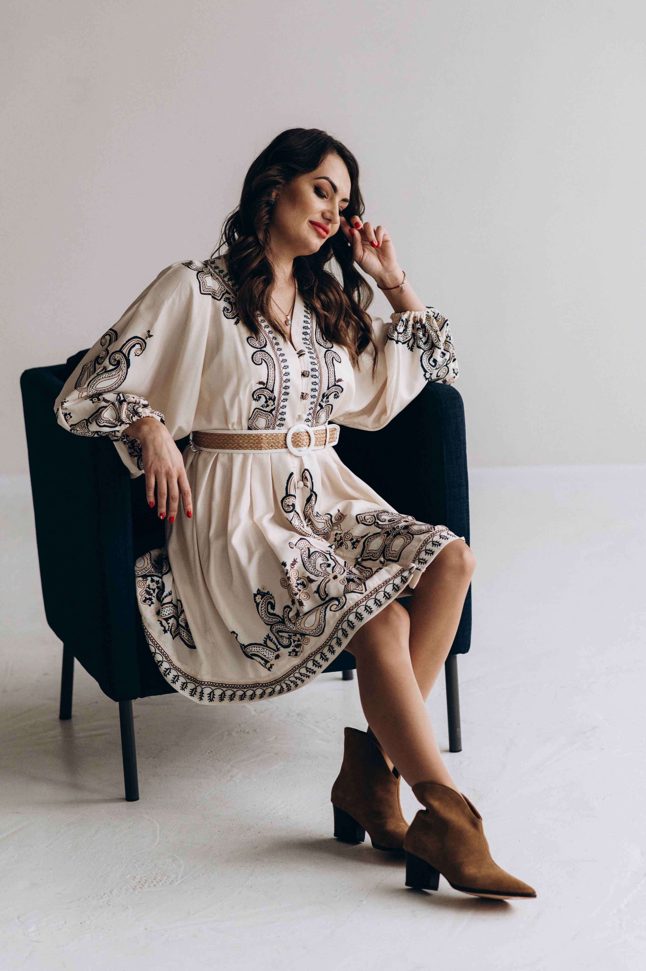 Індивідуальна фотосесія у студії. Сімейний, дитячий та індивідуальний фотограф в м. Тернопіль, м. Львів