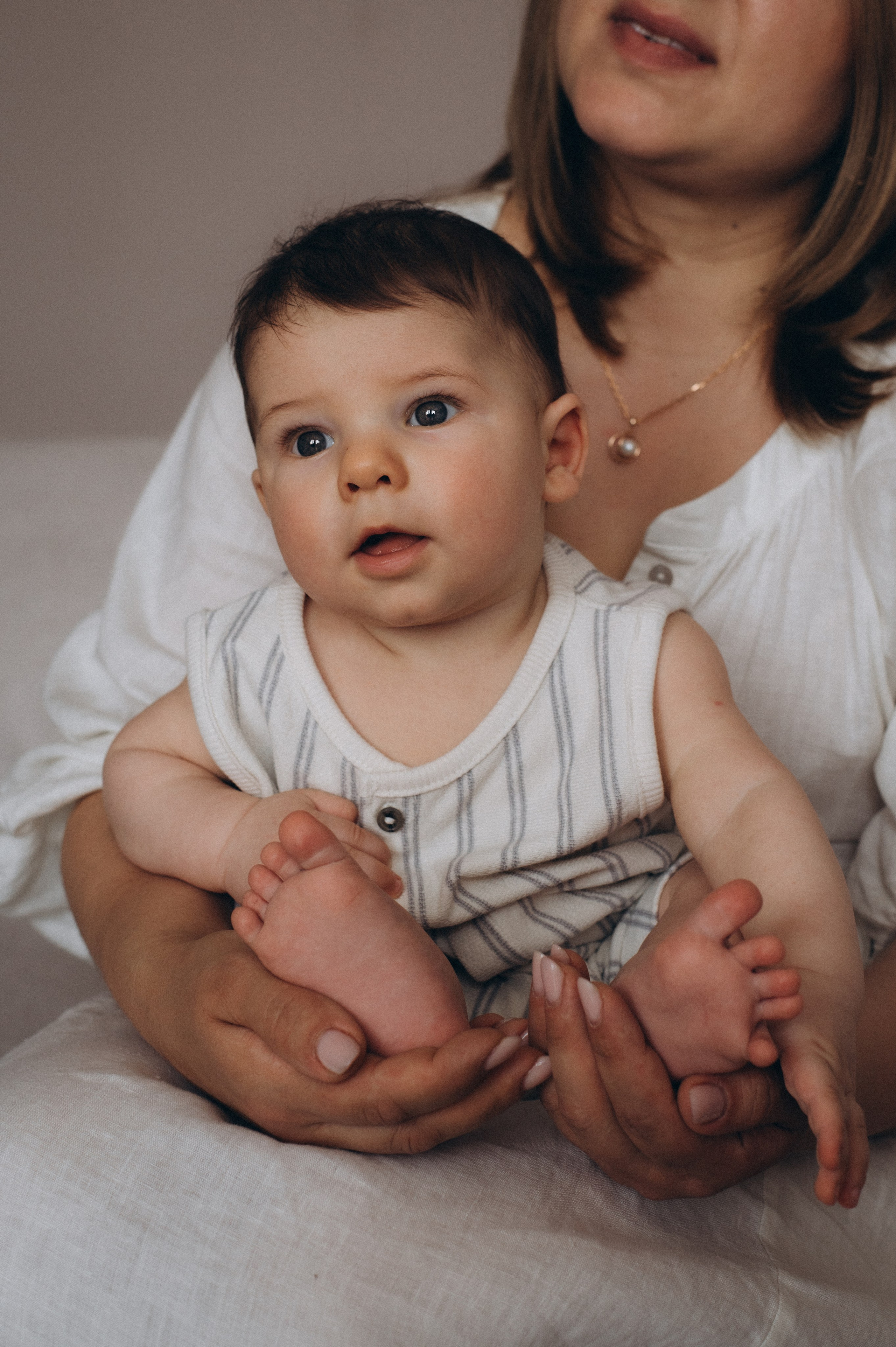 Фотосесія мами і дитини, зйомка новонароджених, сімейний фотограф Тернопіль, сімейна фотосесія Тернопіль, фотосесія немовлят. Сімейний, дитячий та індивідуальний фотограф в м. Тернопіль, м. Львів