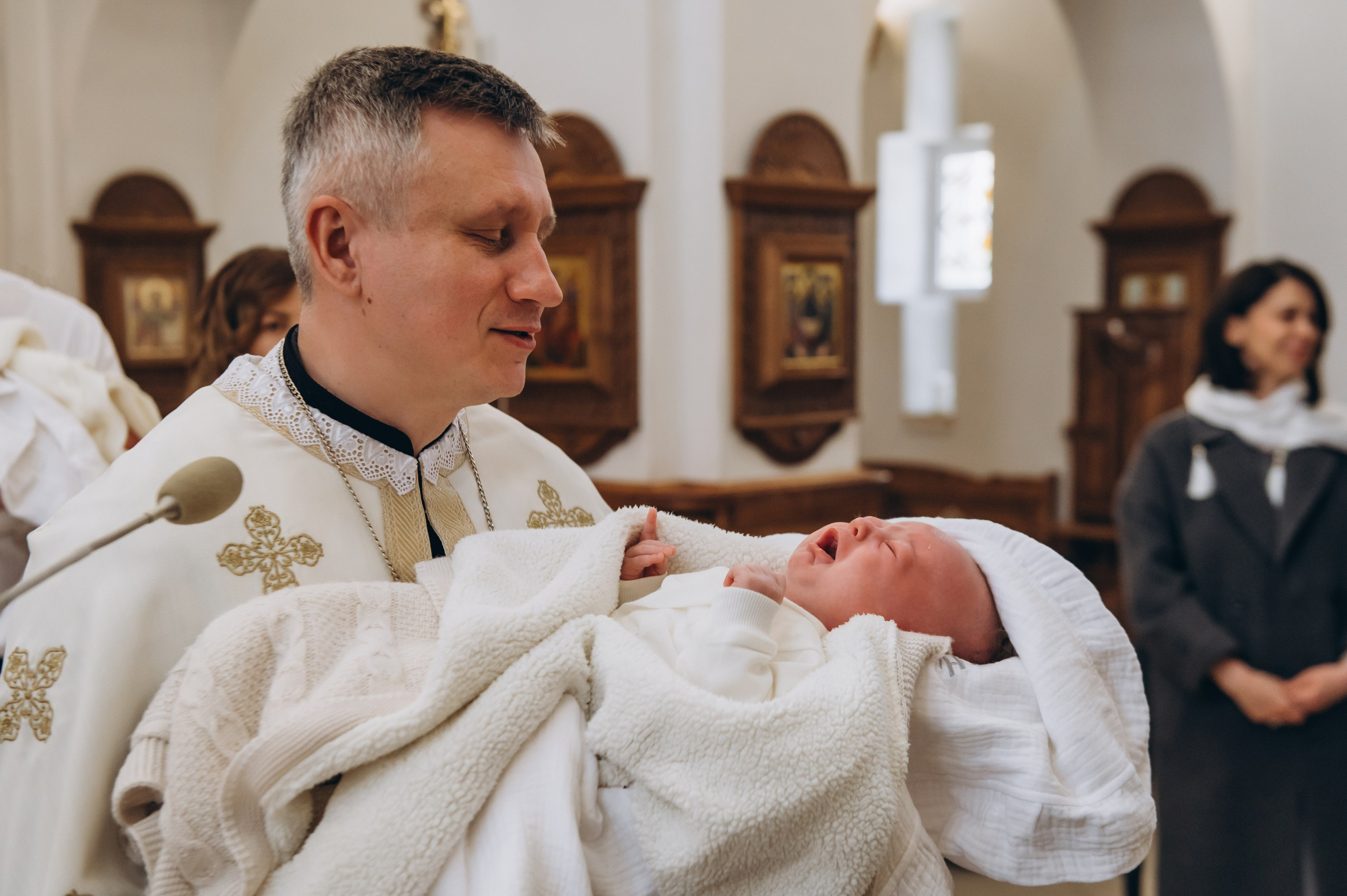 Фотосесія Хрещення Тернопіль, зйомка Хрестин Тернопіль, Храм Різдва Пресвятої Богородиці УГКЦ Тернопіль. Сімейний, дитячий та індивідуальний фотограф в м. Тернопіль, м. Львів