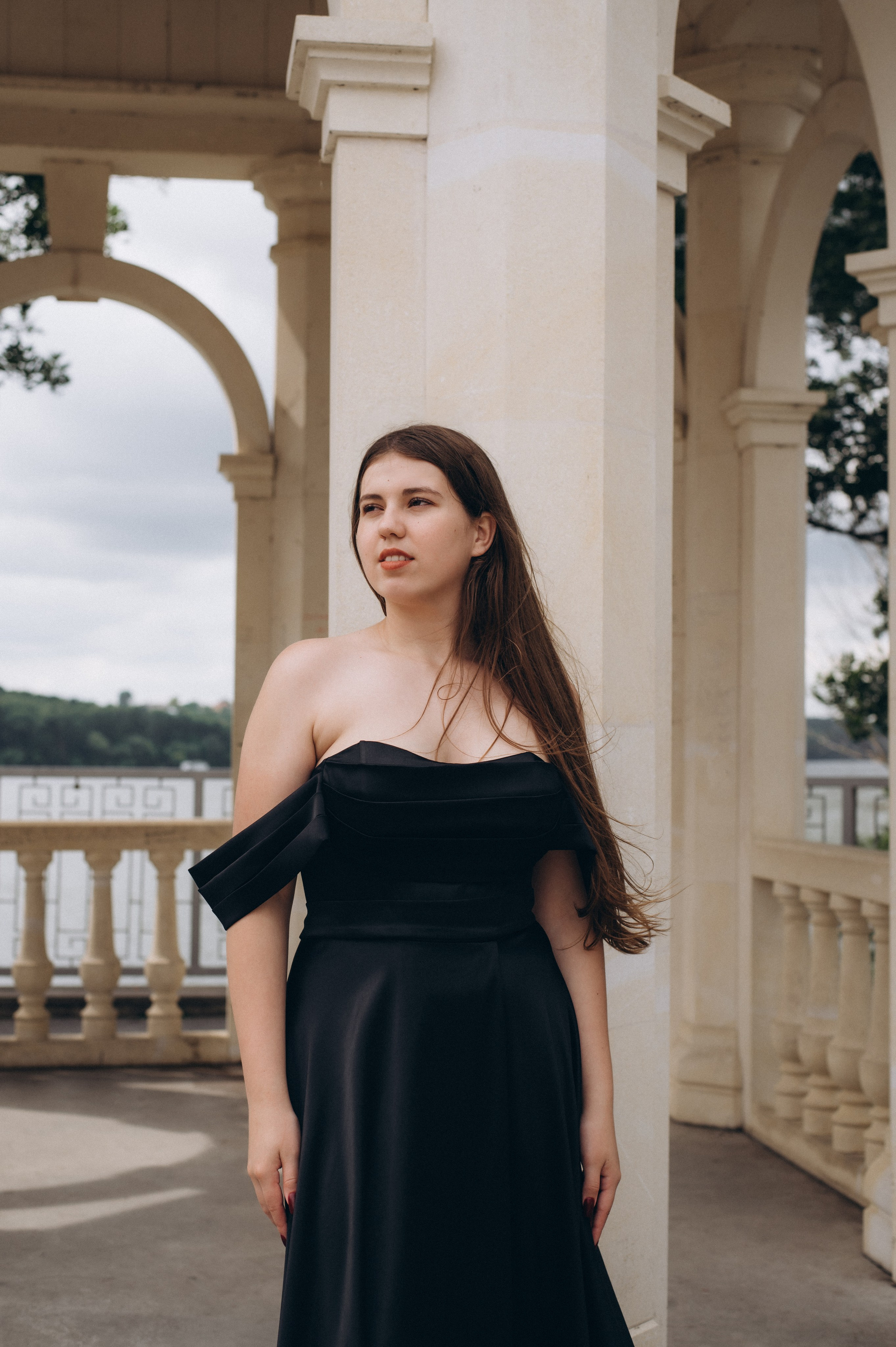 Випускники 2025, фотосесія випускного Тернопіль, фотосесія випускників Тернопіль, зйомка випускного, фотосесія випускного. Сімейний, дитячий та індивідуальний фотограф в м. Тернопіль, м. Львів