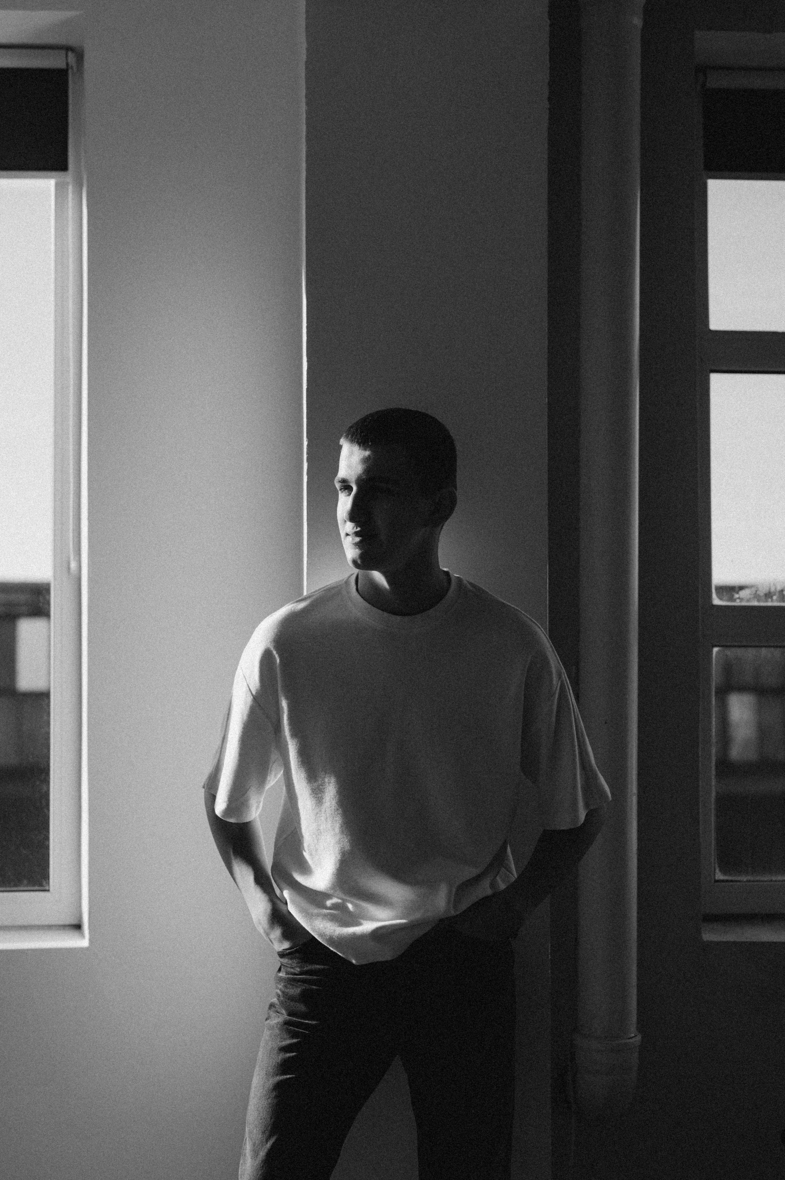 Фотосесія випускників, фотосесія на віньєтки Тернопіль, випускники Тернопіль, випуск 2025. Сімейний, дитячий та індивідуальний фотограф в м. Тернопіль, м. Львів