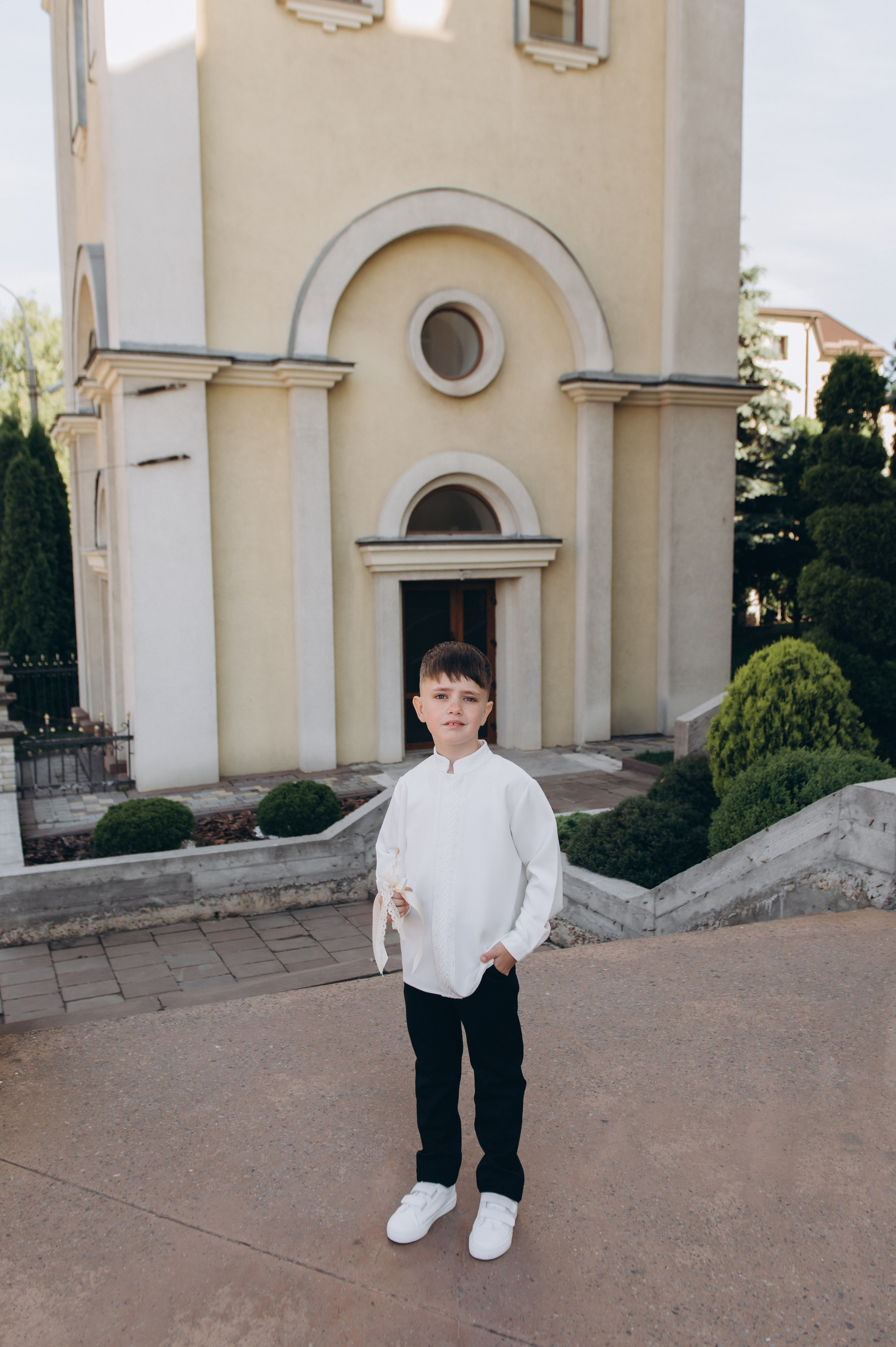 Фотосесія Першого Причастя Тернопіль, зйомка Першого Причастя Тернопіль, Церква Успіння Пресвятої Богородиці Причастя Тернопіль. Сімейний, дитячий та індивідуальний фотограф в м. Тернопіль, м. Львів