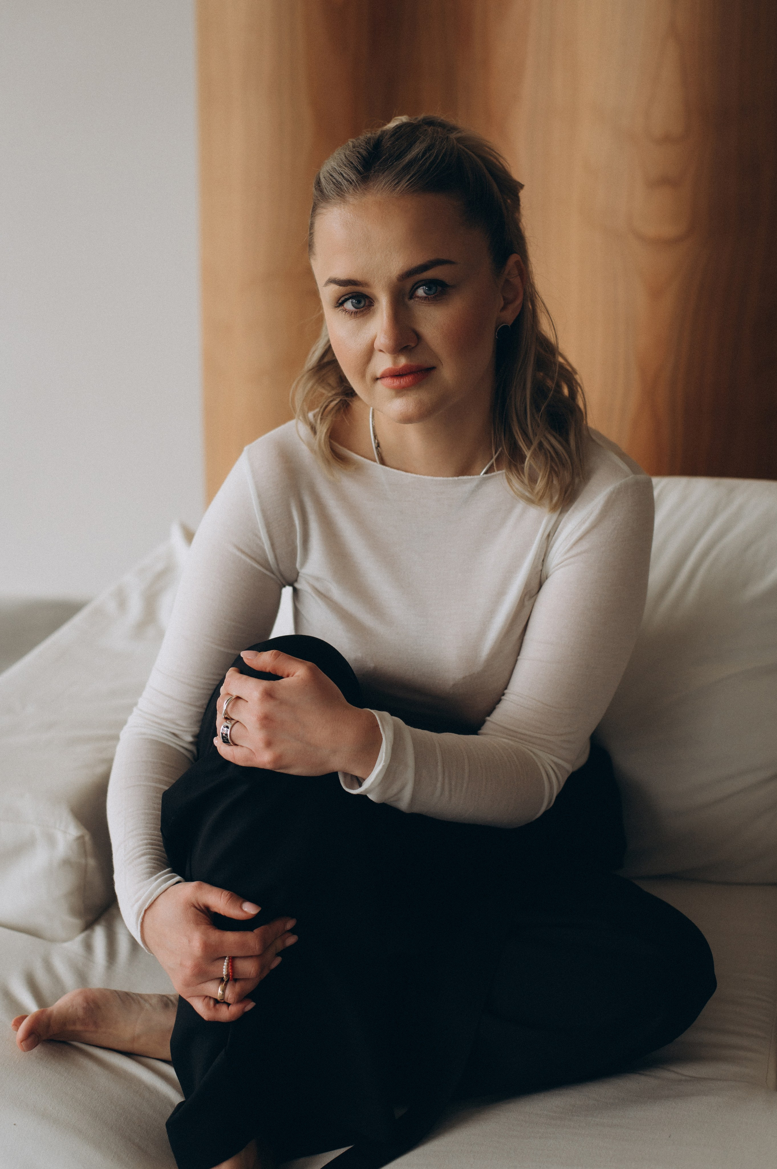 Індивідуальна фотосесія Тернопіль, портретний фотограф Тернопіль, портретна фотосесія, фотосесія у студії, фотосесія лікаря ендокринолога. Сімейний, дитячий та індивідуальний фотограф в м. Тернопіль, м. Львів