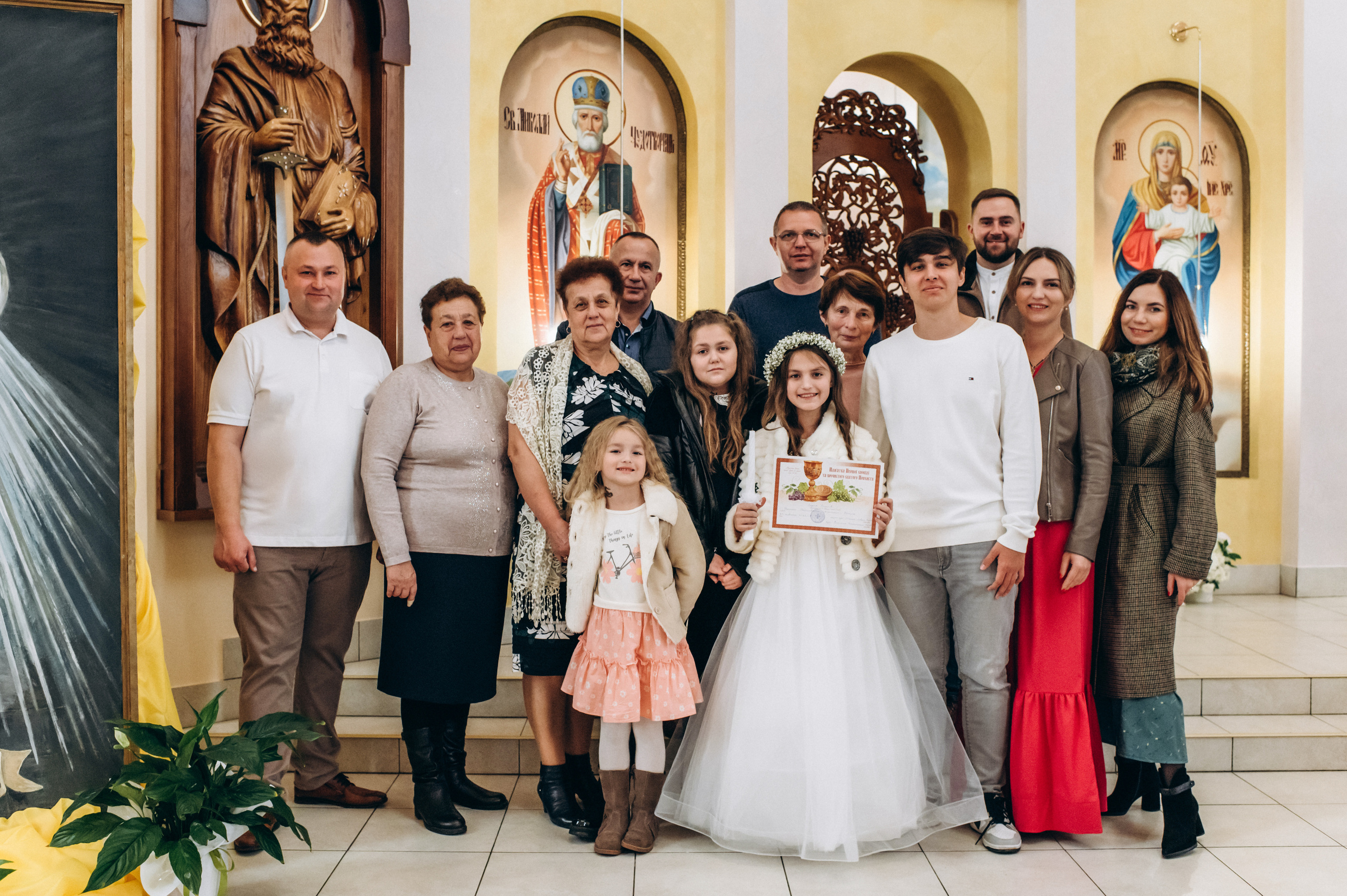 Фотосесія Першого Причастя Тернопіль, зйомка Причастя Тернопіль, Таїнство Першого Причастя Тернопіль, Катедра Причастя Тернопіль. Сімейний, дитячий та індивідуальний фотограф в м. Тернопіль, м. Львів