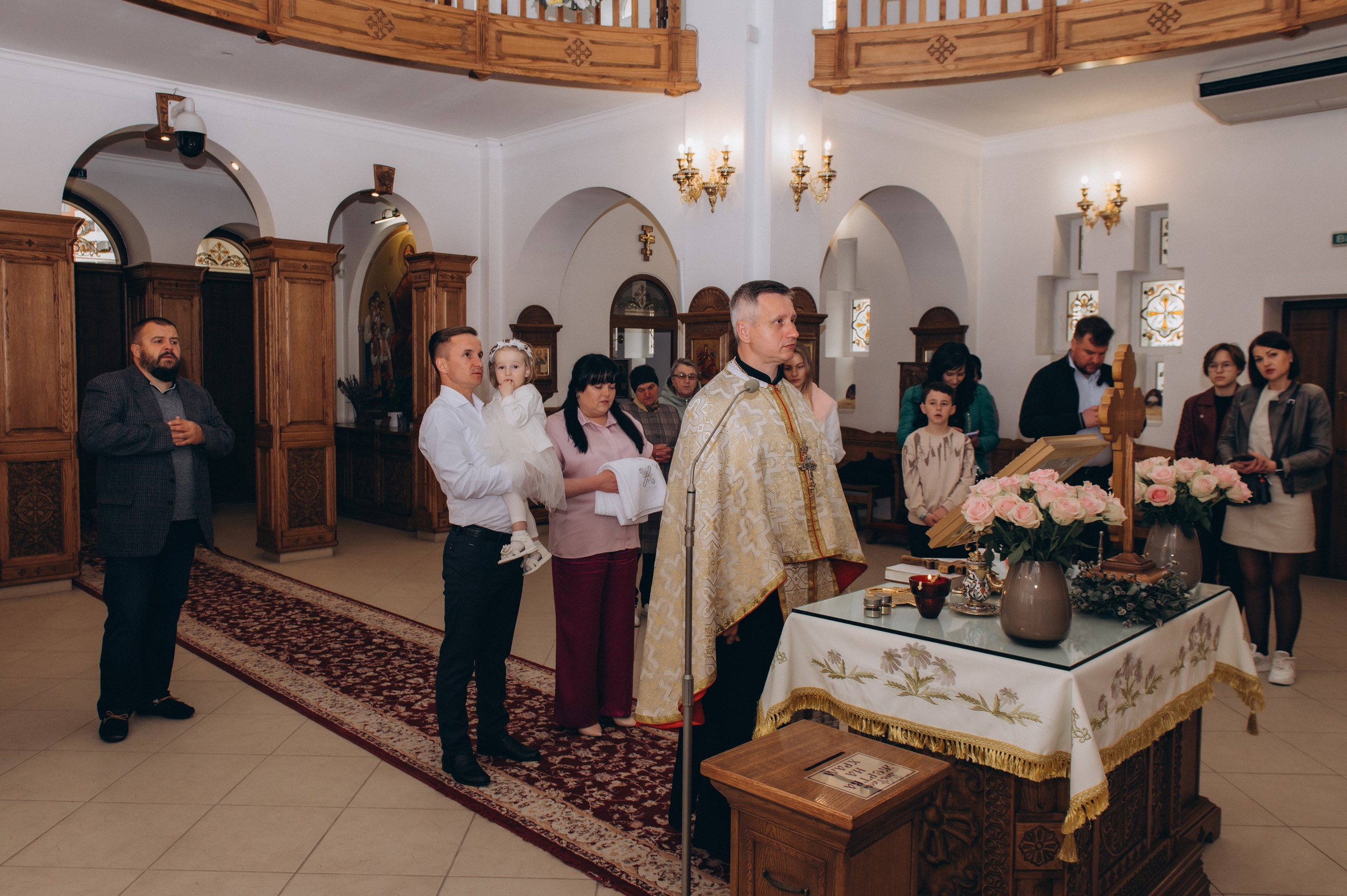 Фотосесія Хрещення Тернопіль, зйомка Хрестин Тернопіль, фотограф на хрестини Тернопіль, хрещення Львів. Сімейний, дитячий та індивідуальний фотограф в м. Тернопіль, м. Львів