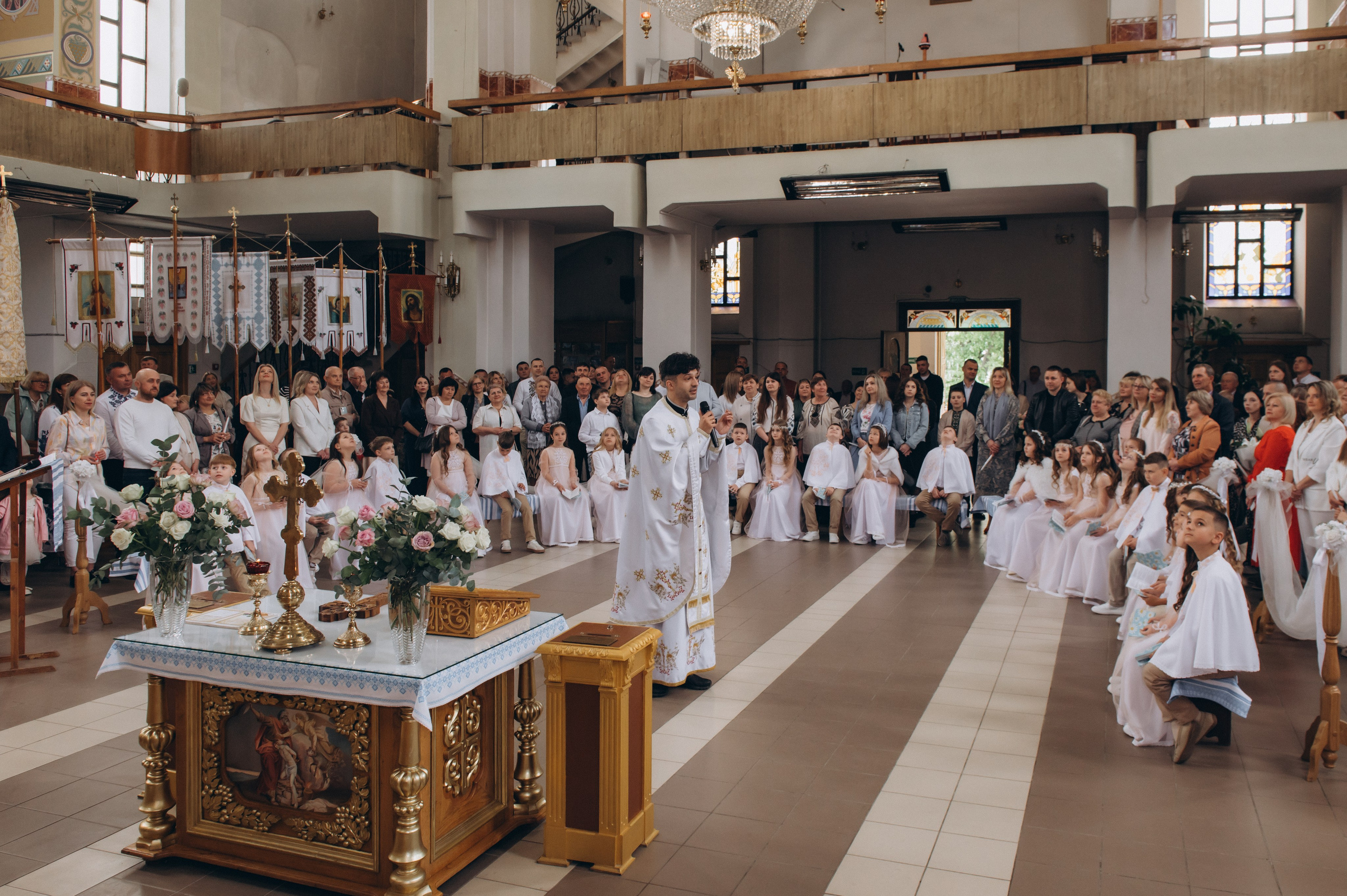 Фотосесія Причастя Тернопіль, зйомка Причастя, фотограф на Причастя Тернопіль, Причастя Львів, Причастя церква Михаїла Тернопіль. Сімейний, дитячий та індивідуальний фотограф в м. Тернопіль, м. Львів