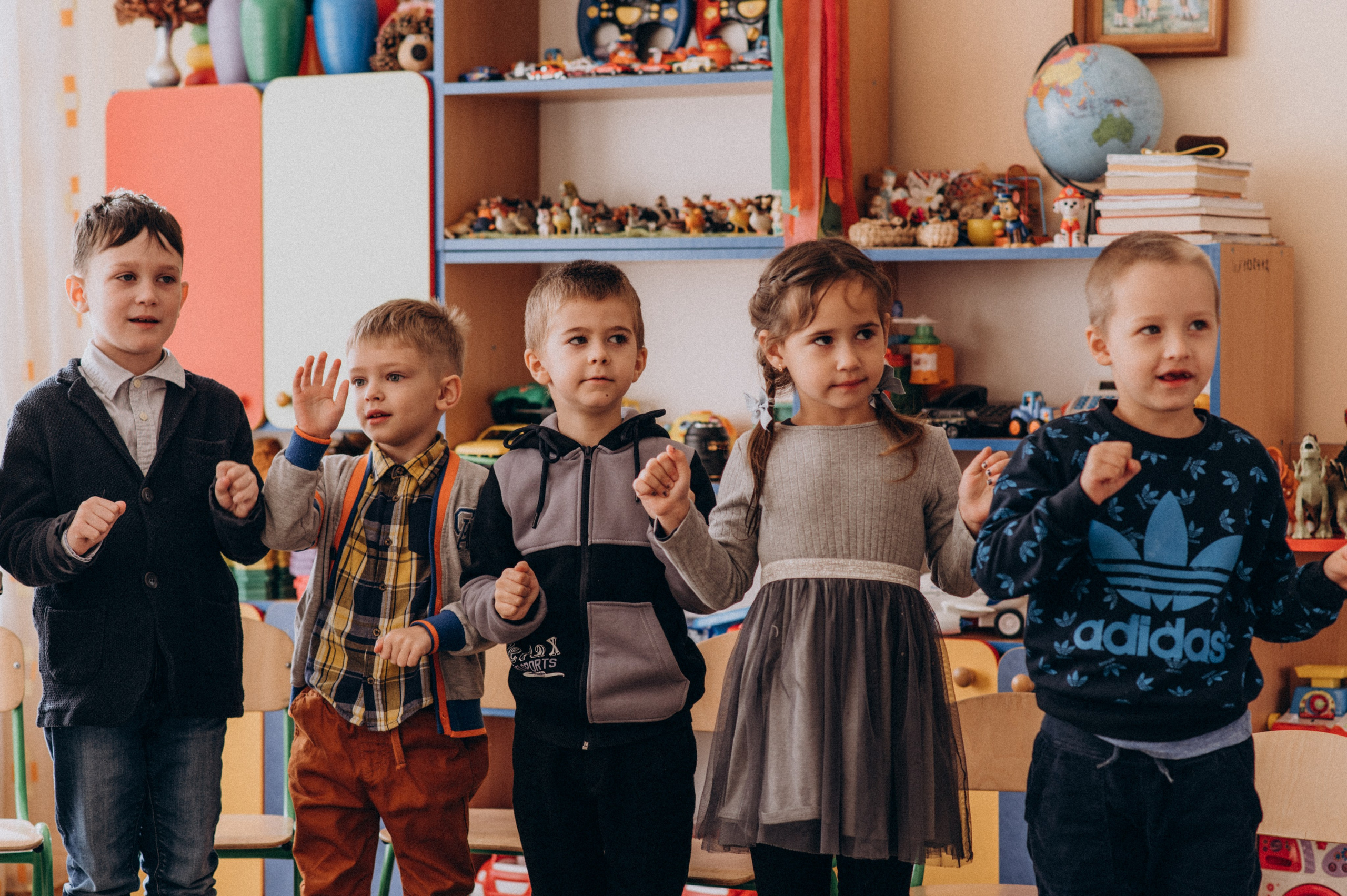 Фотосесія в дитячому садку, фотосесія на віньєтки, випускні фотоальбоми Тернопіль, шкільні фотоальбоми Тернопіль, зйомка випускного садочку. Сімейний, дитячий та індивідуальний фотограф в м. Тернопіль, м. Львів