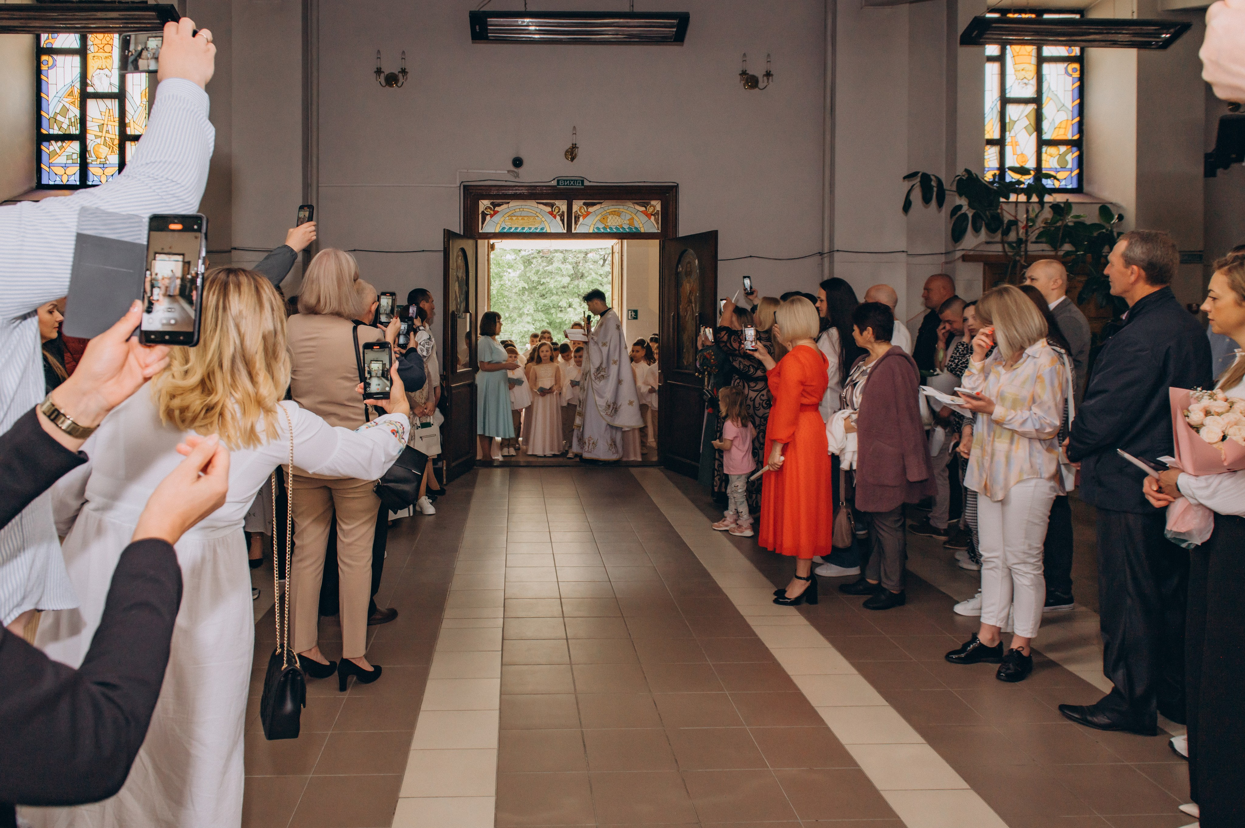 Фотосесія Причастя Тернопіль, зйомка Причастя, фотограф на Причастя Тернопіль, Причастя Львів, Причастя церква Михаїла Тернопіль. Сімейний, дитячий та індивідуальний фотограф в м. Тернопіль, м. Львів