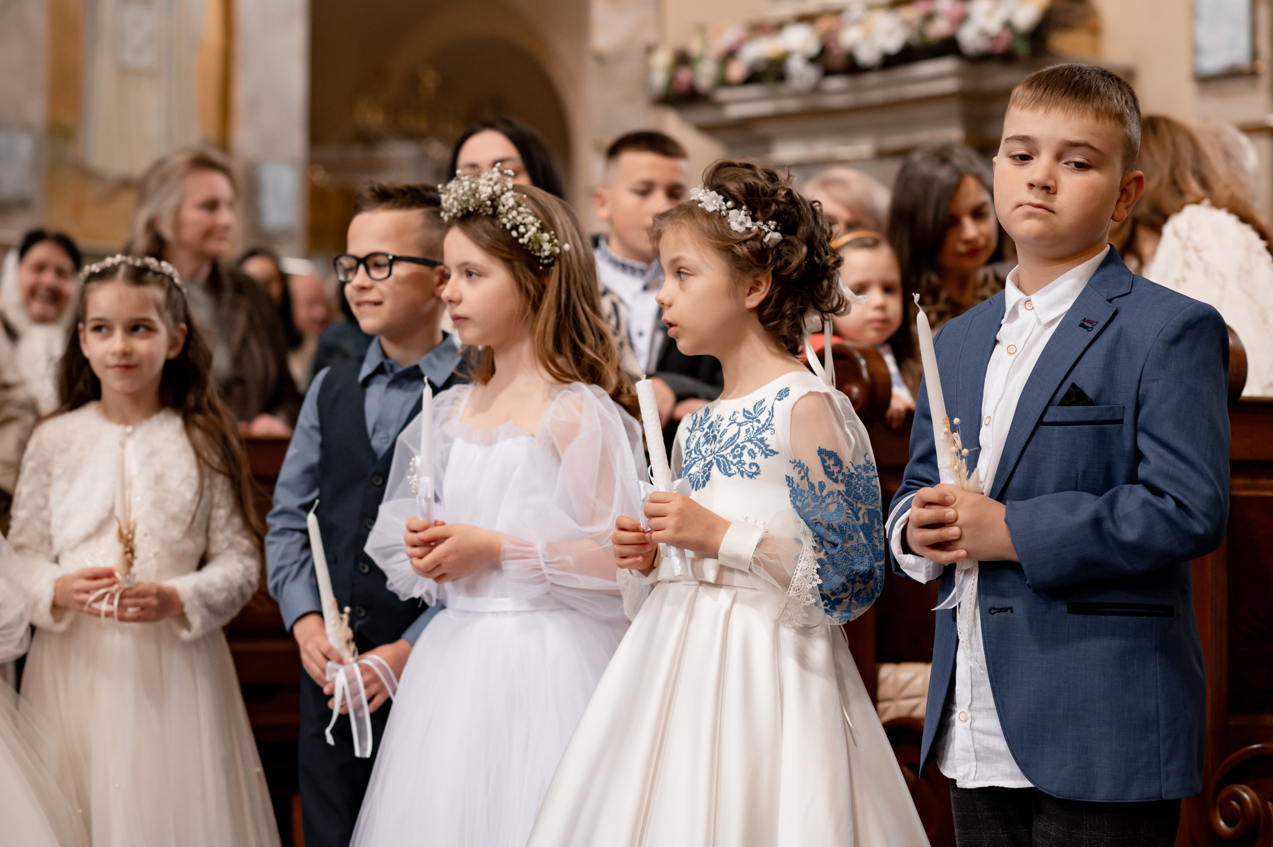 Фотосесія Першого Причастя Тернопіль, зйомка Причастя Тернопіль, Таїнство Першого Причастя Тернопіль, Катедра Причастя Тернопіль. Сімейний, дитячий та індивідуальний фотограф в м. Тернопіль, м. Львів