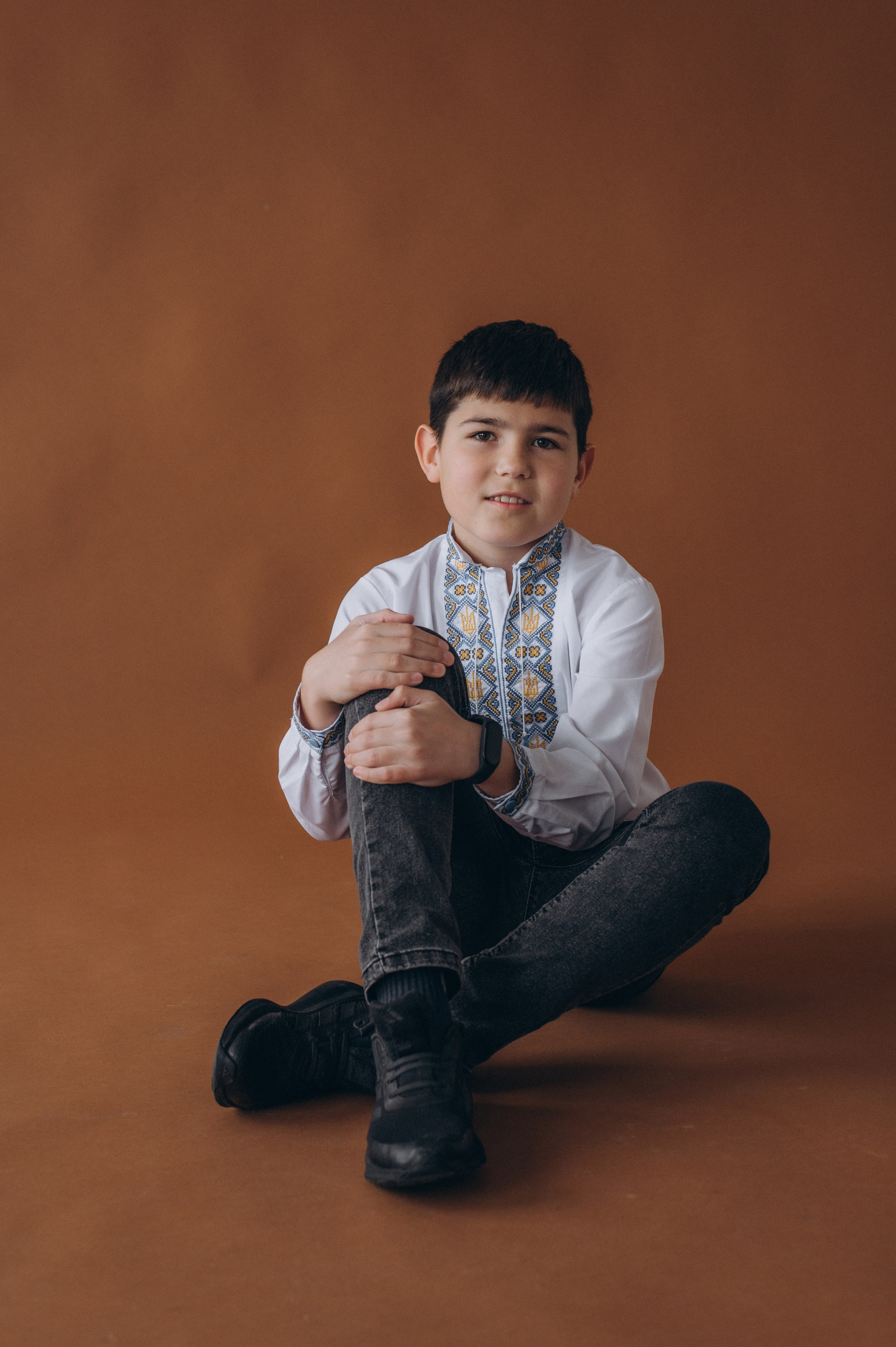 Шкільна фотосесія на віньєтки Тернопіль, фотосесія випускників Тернопіль, зйомка на віньєтки, шкільні фотоальбоми Тернопіль. Сімейний, дитячий та індивідуальний фотограф в м. Тернопіль, м. Львів