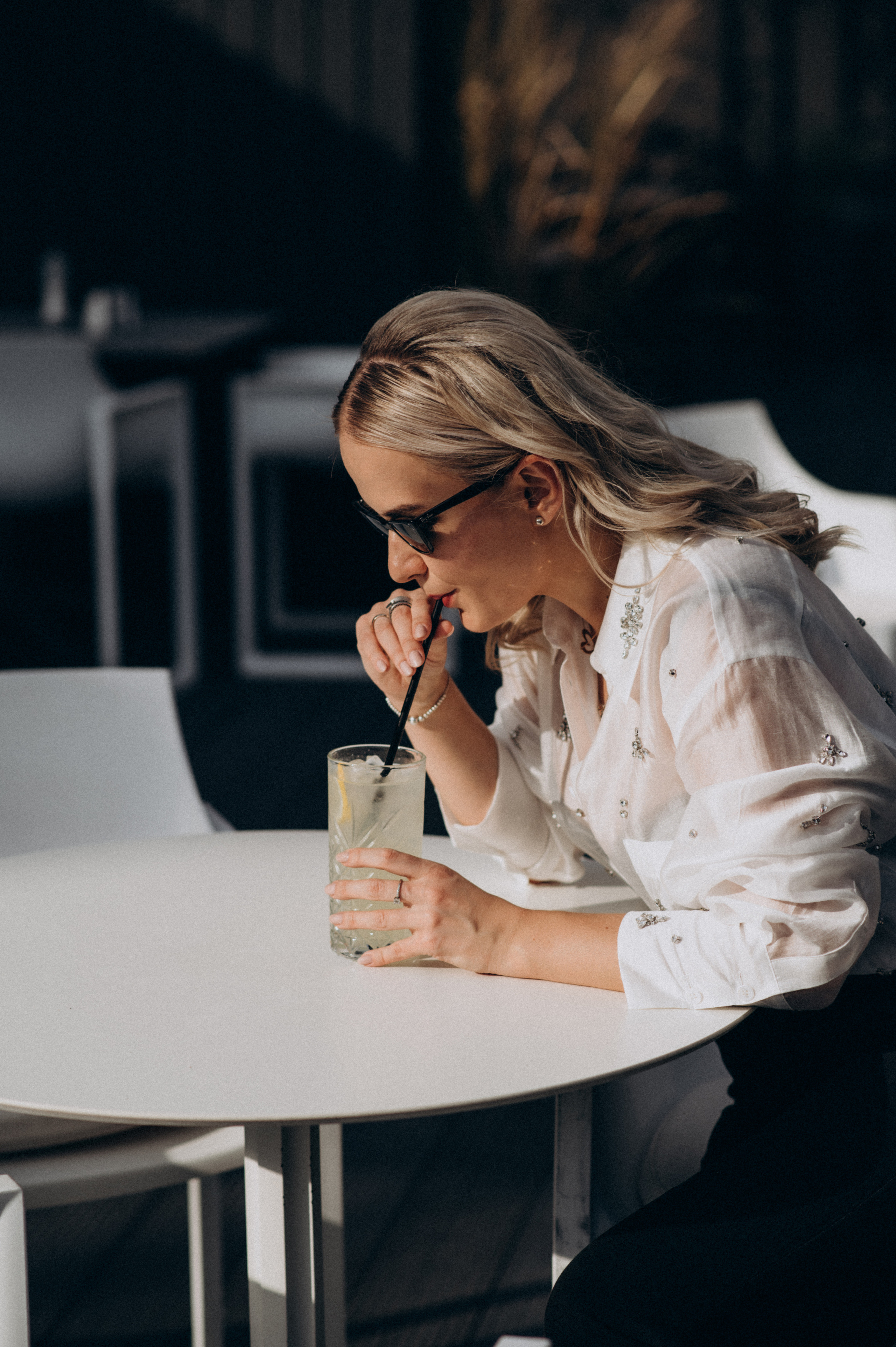 Індивідуальна контент зйомка фотосесія у кавярні кафе. Сімейний, дитячий та індивідуальний фотограф в м. Тернопіль, м. Львів