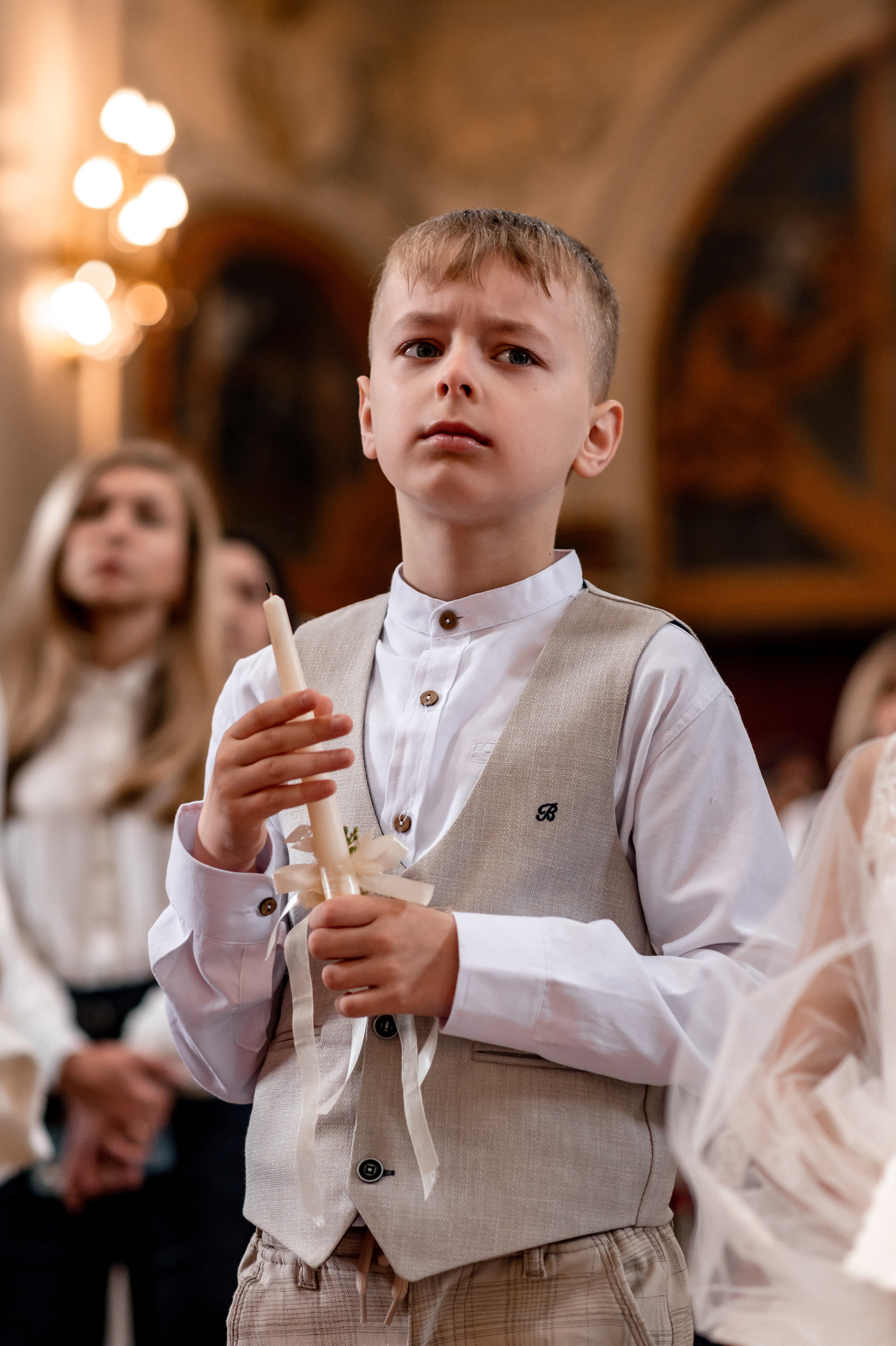 Фотосесія Першого Причастя Тернопіль, зйомка Причастя Тернопіль, Таїнство Першого Причастя Тернопіль, Катедра Причастя Тернопіль. Сімейний, дитячий та індивідуальний фотограф в м. Тернопіль, м. Львів