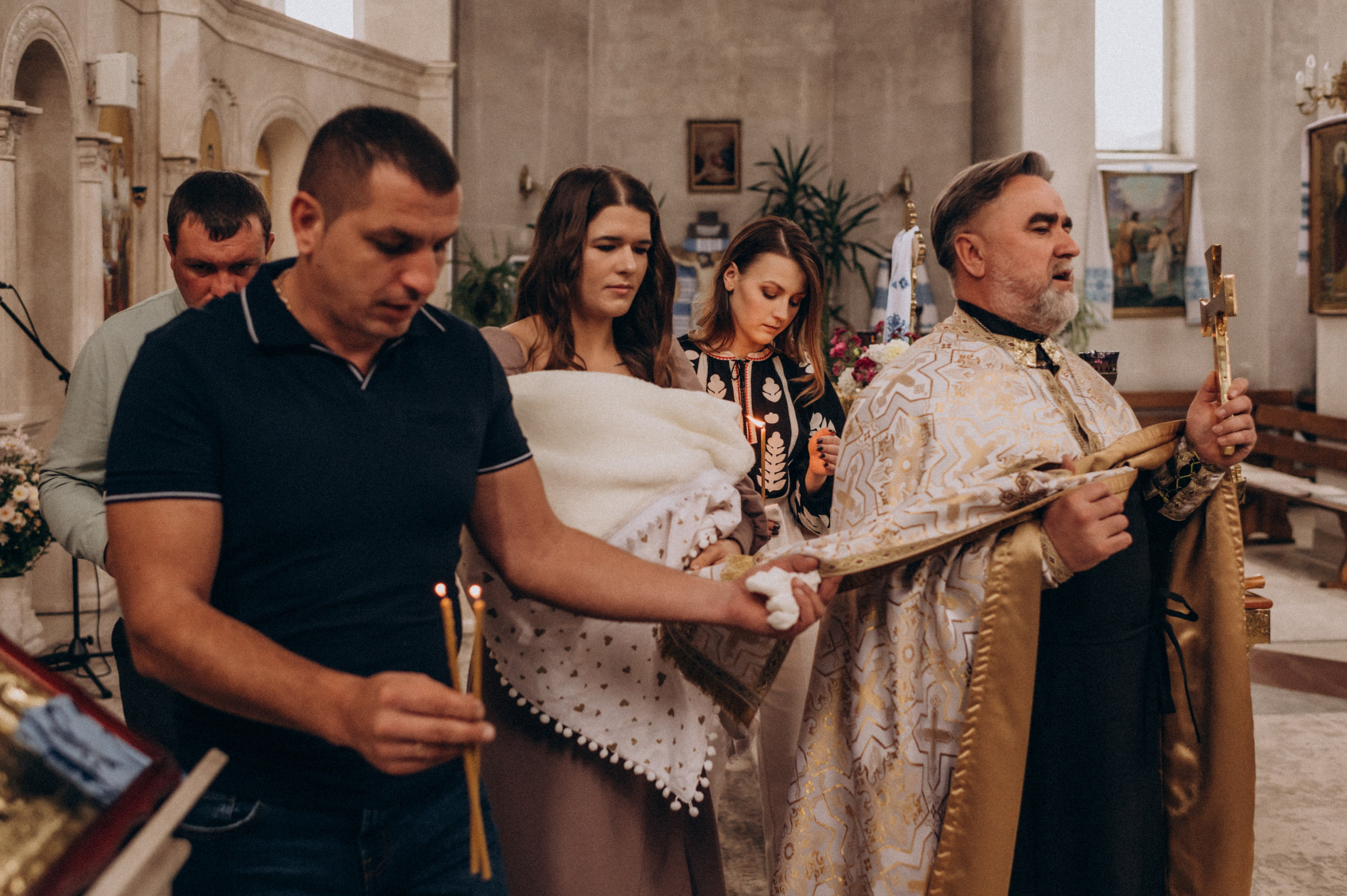 Таїнство Хрещення, хрестини Тернопіль, хрещення Львів. Сімейний, дитячий та індивідуальний фотограф в м. Тернопіль, м. Львів