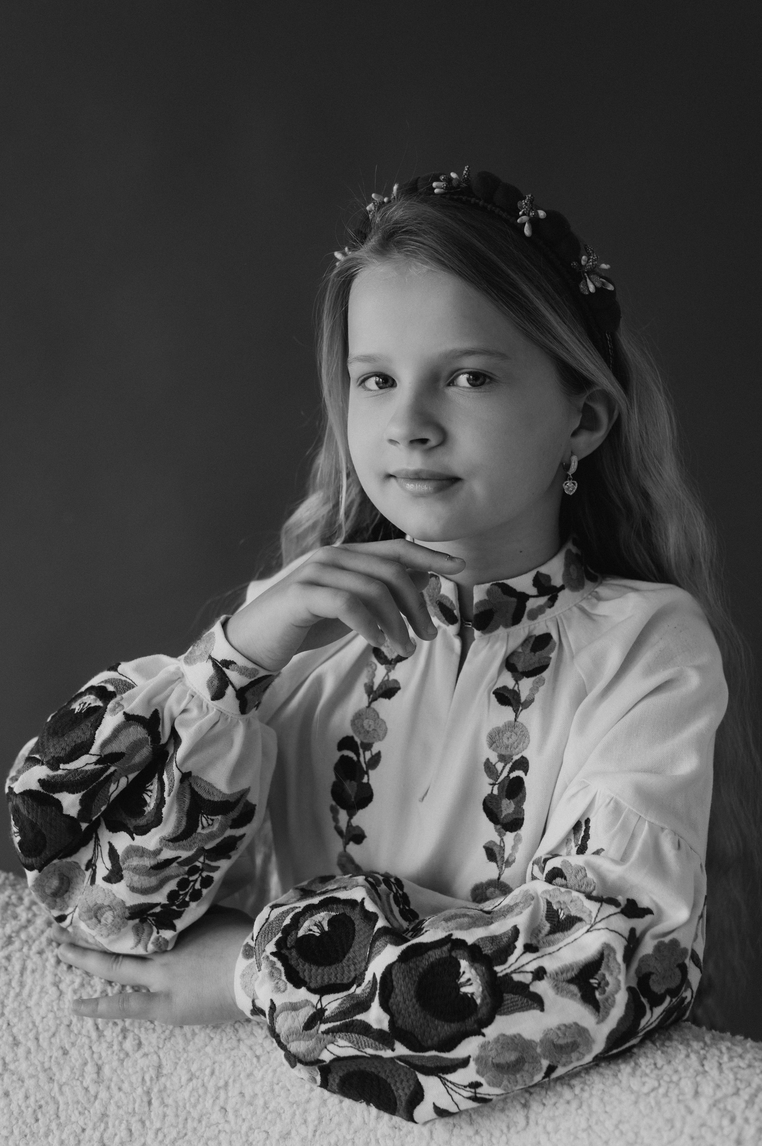 Шкільна фотосесія на віньєтки Тернопіль, фотосесія випускників Тернопіль, зйомка на віньєтки, шкільні фотоальбоми Тернопіль. Сімейний, дитячий та індивідуальний фотограф в м. Тернопіль, м. Львів