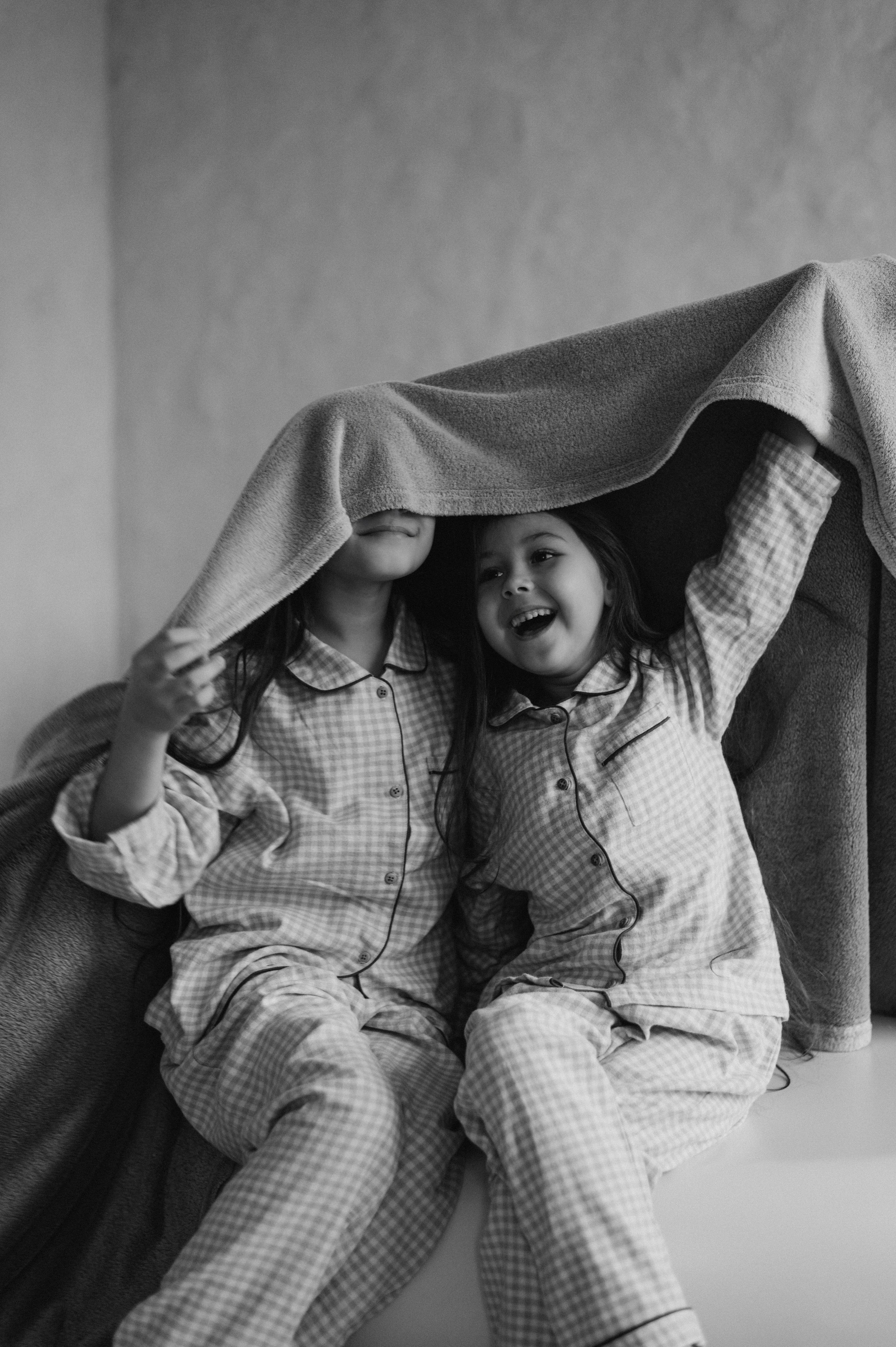 Фотосесія сестричок Тернопіль, зйомка сестрички, сімейний фотограф Тернопіль, портретний фотограф Тернопіль, фотосесія дітей. Сімейний, дитячий та індивідуальний фотограф в м. Тернопіль, м. Львів