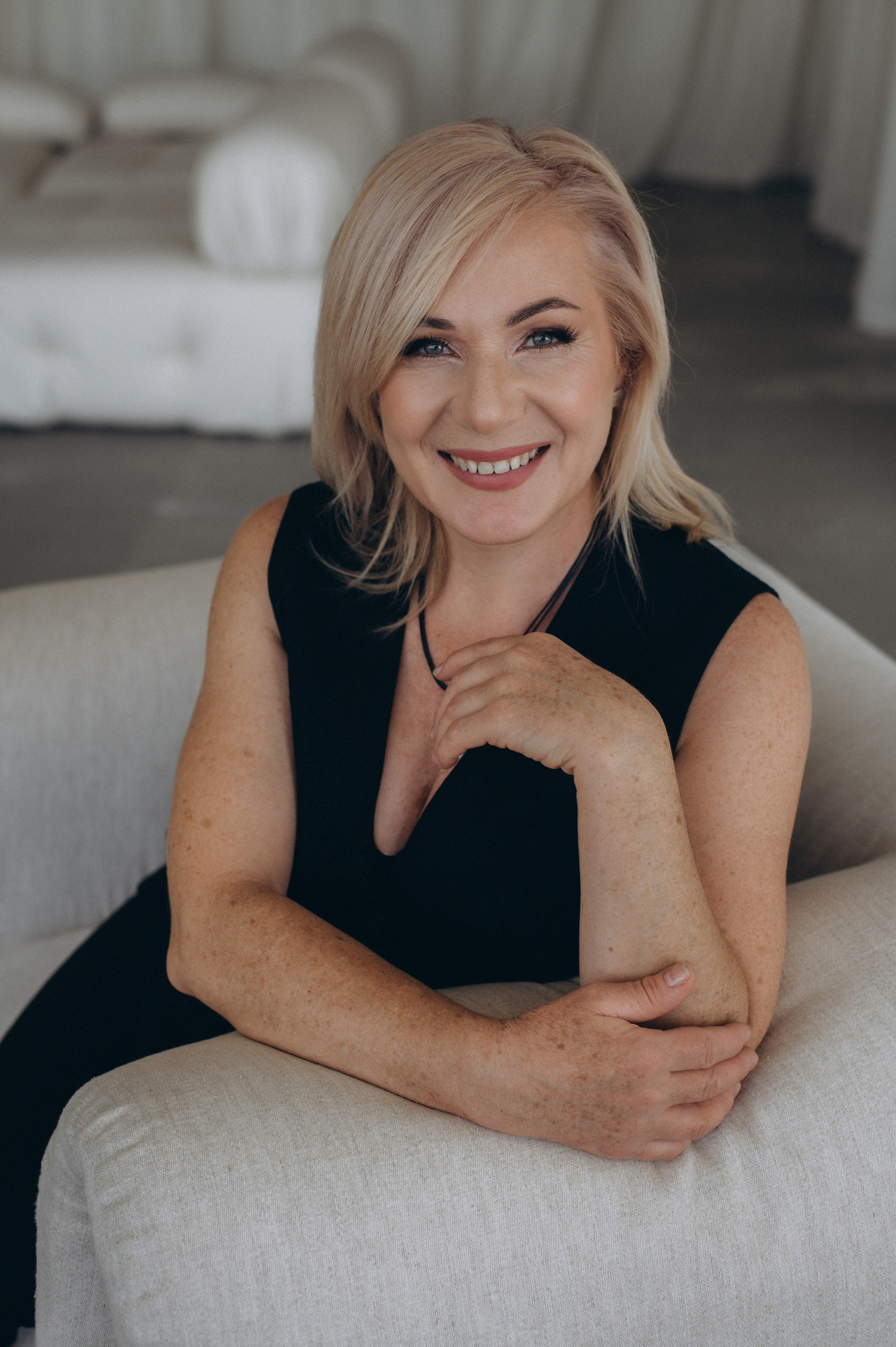 Індивідуальна фотосесія у студії Тернопіль, портретна зйомка Тернопіль, портретний фотограф Львів Тернопіль. Сімейний, дитячий та індивідуальний фотограф в м. Тернопіль, м. Львів