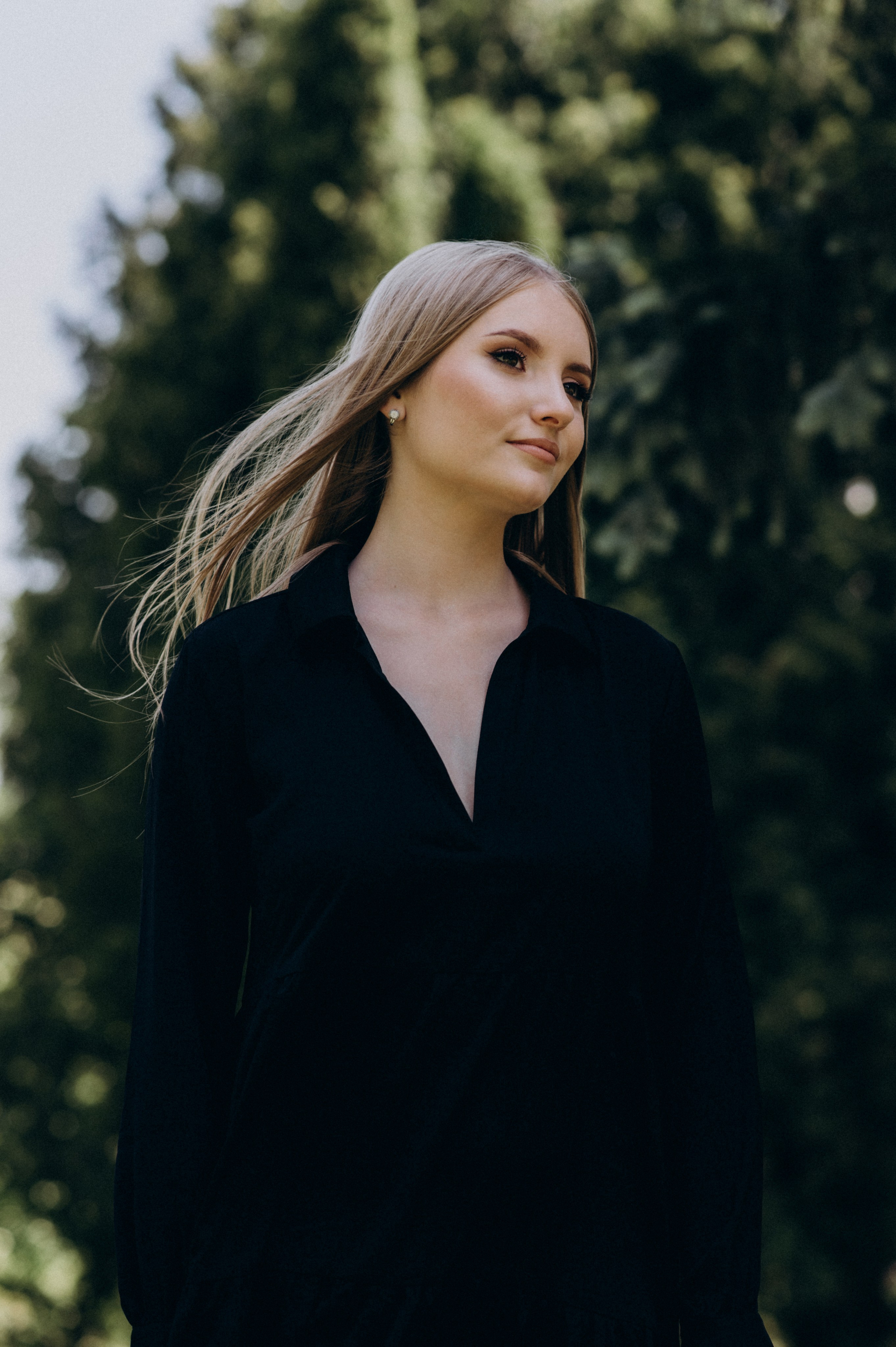 Фотосесія випускників, зйомка випускників Тернопіль Львів, випускні фотоальбоми Тернопіль, шкільні фотоальбоми Тернопіль. Сімейний, дитячий та індивідуальний фотограф в м. Тернопіль, м. Львів