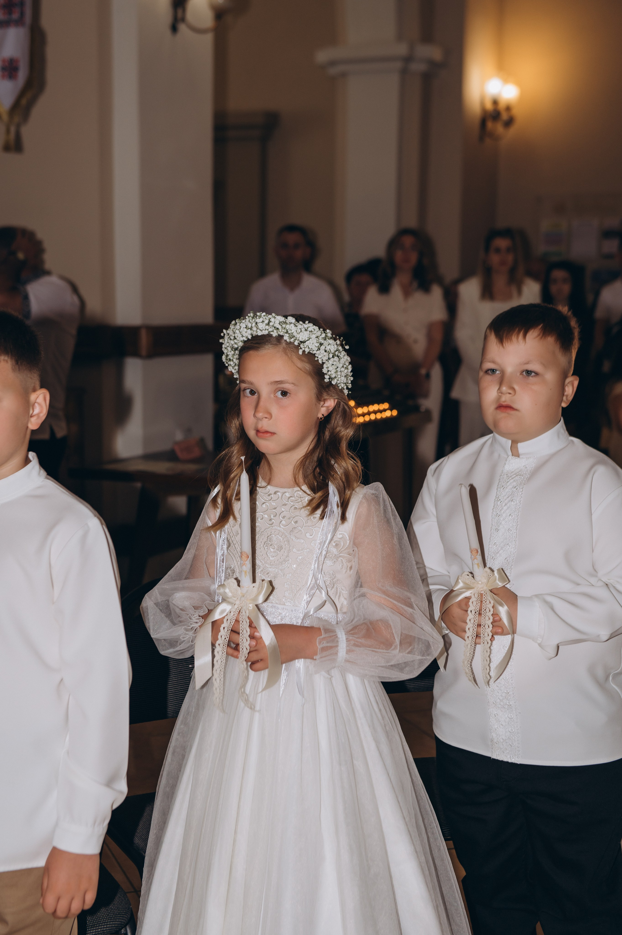Фотосесія Першого Причастя Тернопіль, зйомка Першого Причастя Тернопіль, Церква Успіння Пресвятої Богородиці Причастя Тернопіль. Сімейний, дитячий та індивідуальний фотограф в м. Тернопіль, м. Львів