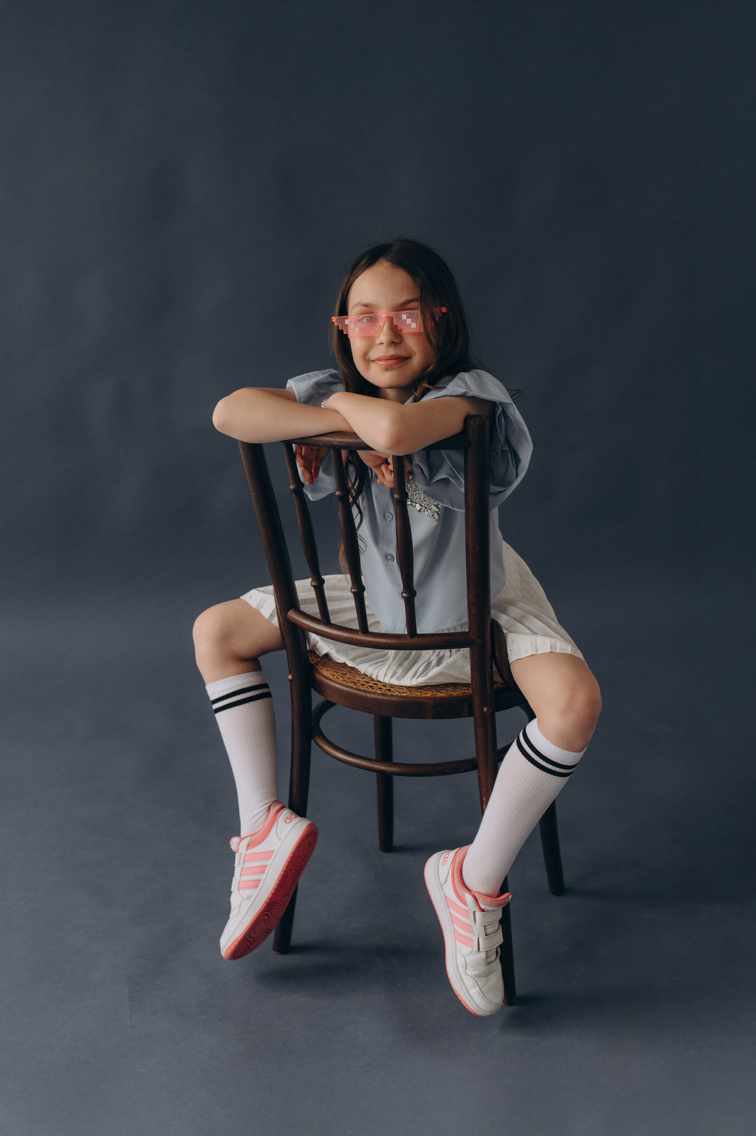 Шкільна фотосесія на віньєтки Тернопіль, шкільні альбоми, фотосесія випускників Тернопіль, випускний альбом, фотограф випускний Тернопіль. Сімейний, дитячий та індивідуальний фотограф в м. Тернопіль, м. Львів