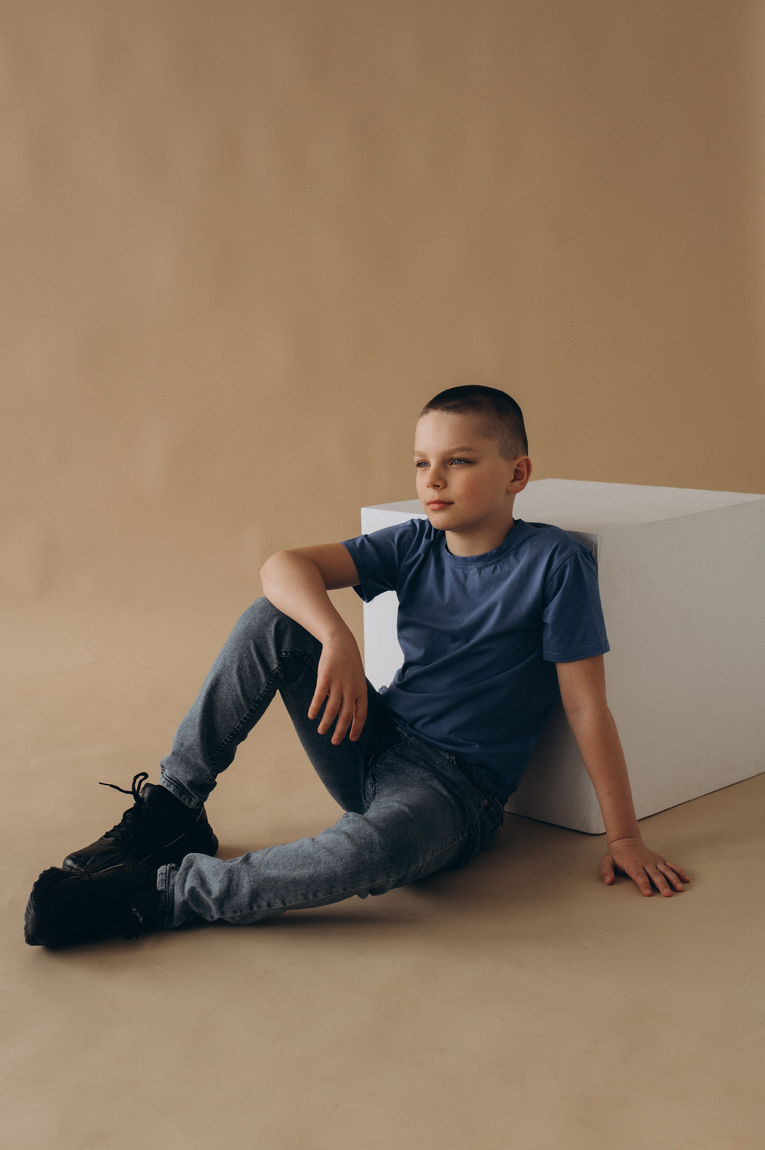 Шкільна фотосесія на віньєтки Тернопіль, шкільні альбоми, фотосесія випускників Тернопіль, випускний альбом, фотограф випускний Тернопіль. Сімейний, дитячий та індивідуальний фотограф в м. Тернопіль, м. Львів