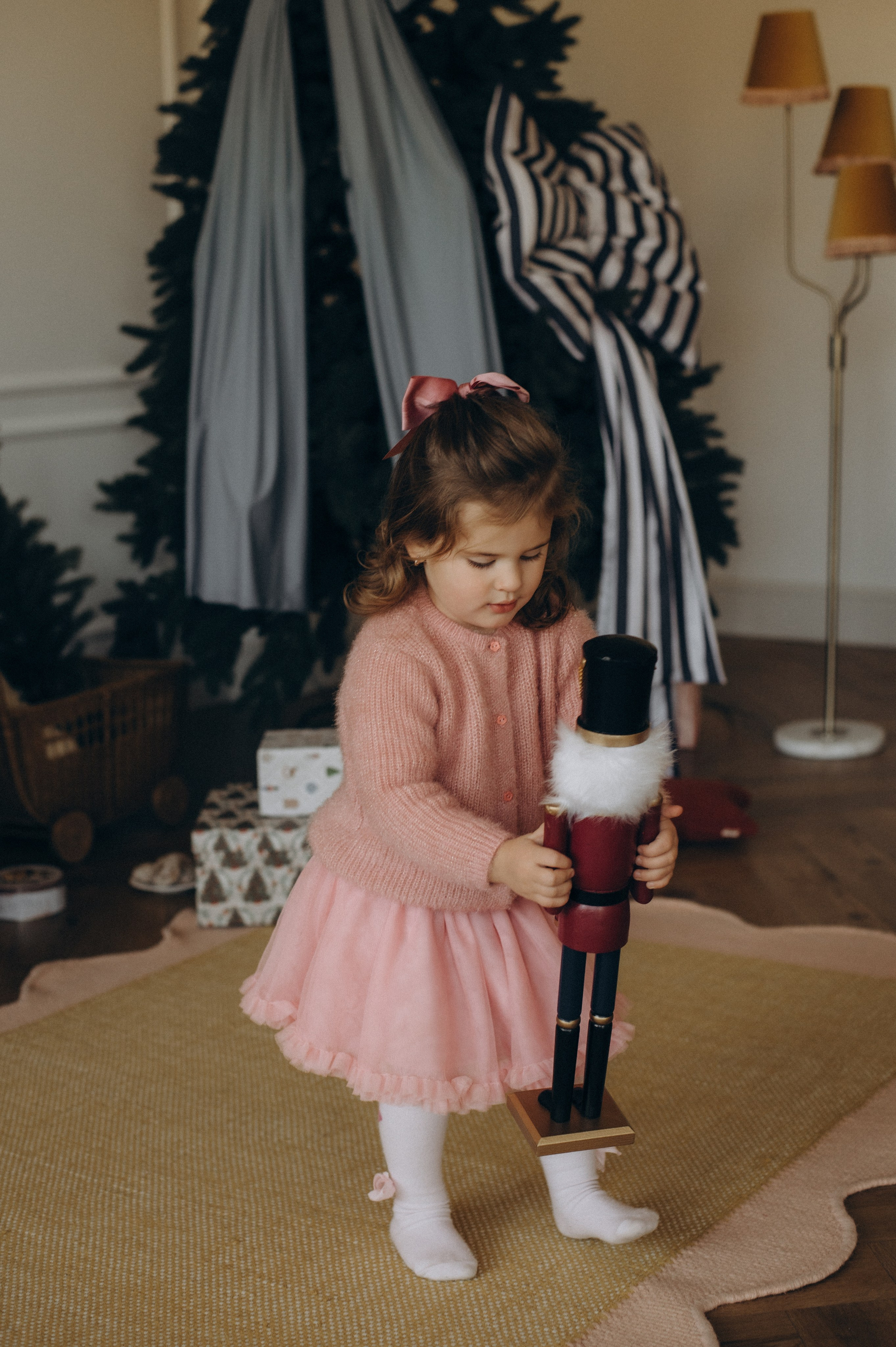 Фотосесія мами і донечки Тернопіль, сімейний фотограф Тернопіль, фотосесія мами і дитини Тернопіль, новорічна фотосесія Тернопіль. Сімейний, дитячий та індивідуальний фотограф в м. Тернопіль, м. Львів