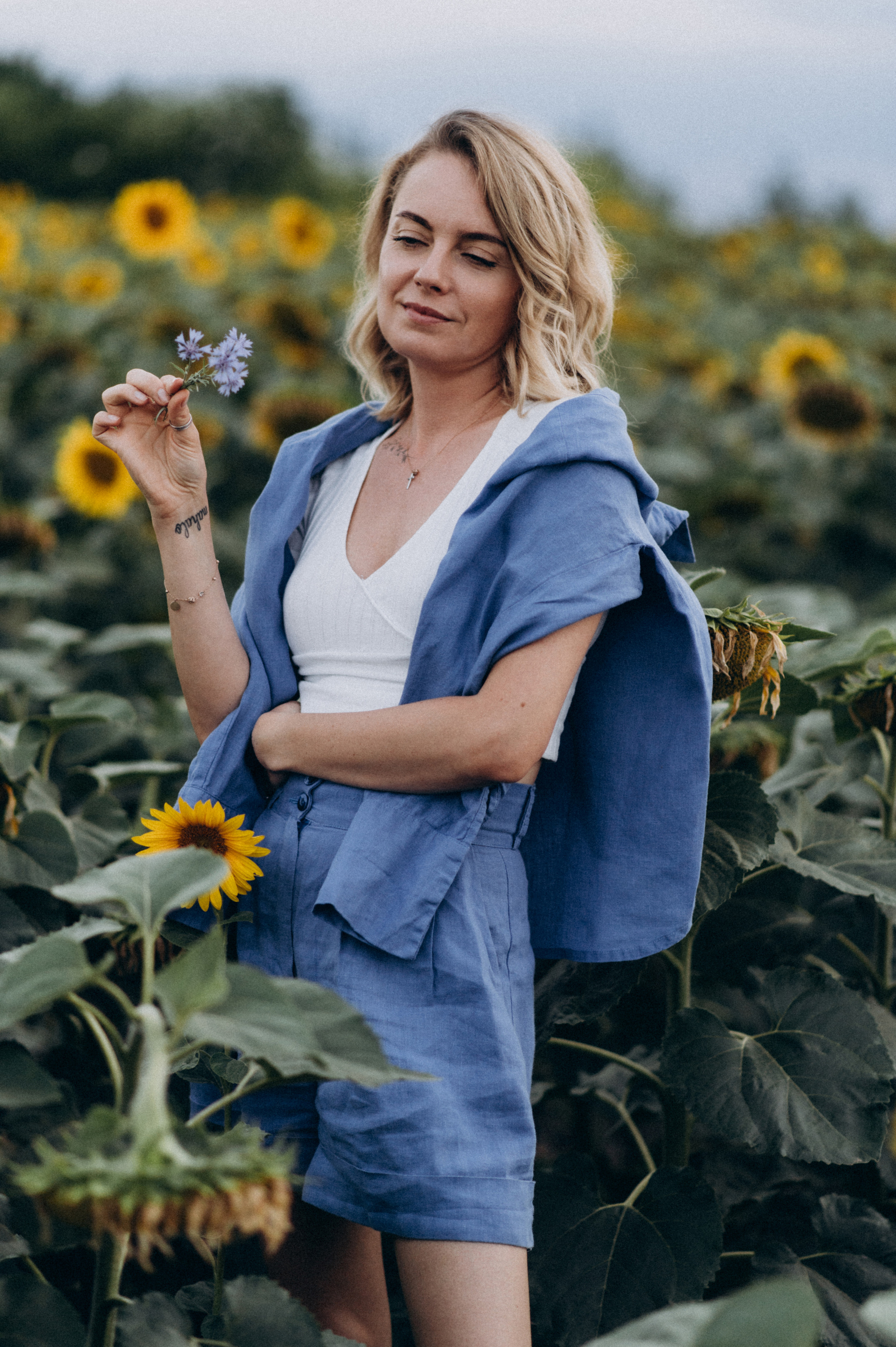 Фотосесія в пшениці та соняхах. Сімейний, дитячий та індивідуальний фотограф в м. Тернопіль, м. Львів