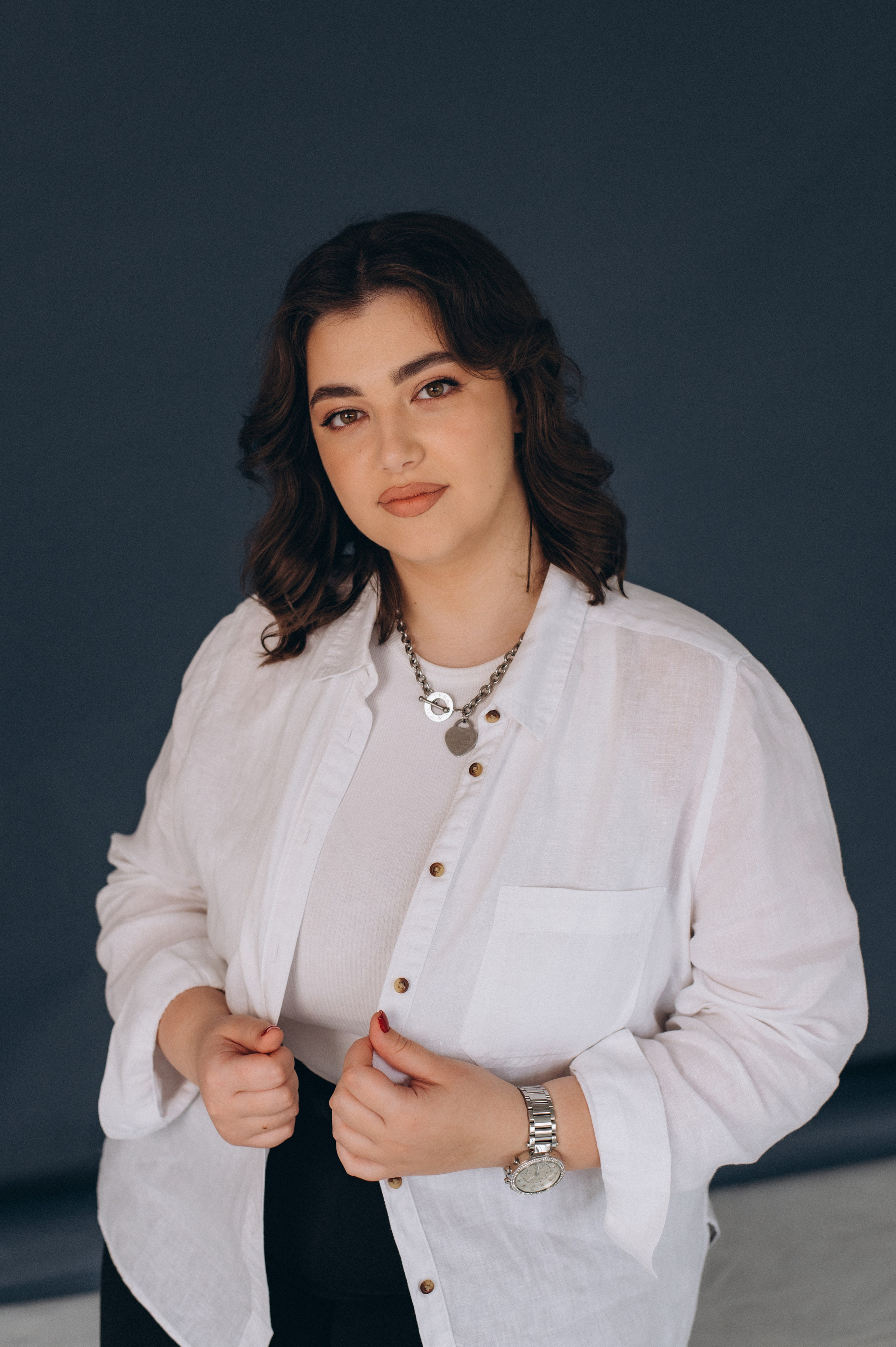 Сімейна фотосесія мами і донечок, сімейний фотограф Тернопіль, портретний фотограф Тернопіль, портретна фотосесія Львів. Сімейний, дитячий та індивідуальний фотограф в м. Тернопіль, м. Львів