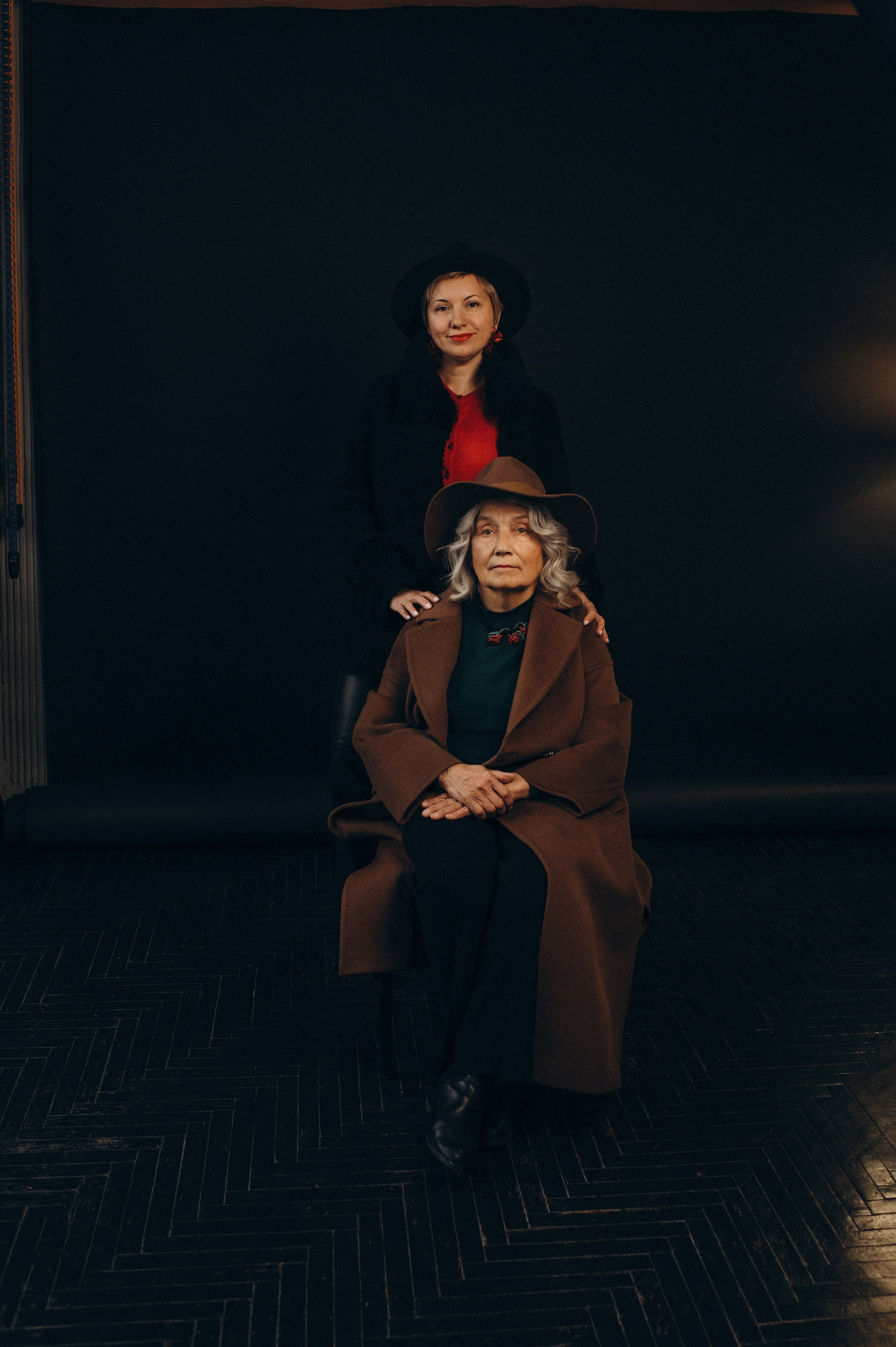 Фотосесія мами і дочки, сімейна зйомка Тернопіль, сімейний фотограф Тернопіль, студійна зйомка Тернопіль. Сімейний, дитячий та індивідуальний фотограф в м. Тернопіль, м. Львів