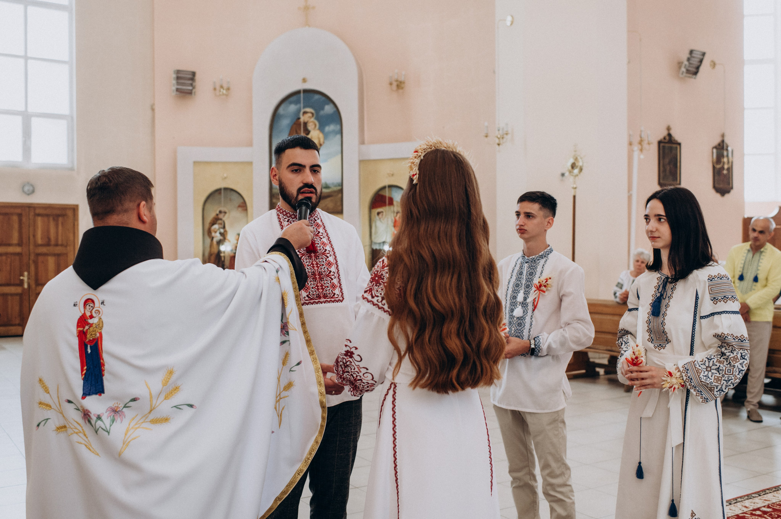 Фотосесія весілля, фотосесія вінчання Тернопіль, весільний фотограф Тернопіль, весільна зйомка Тернопіль. Сімейний, дитячий та індивідуальний фотограф в м. Тернопіль, м. Львів