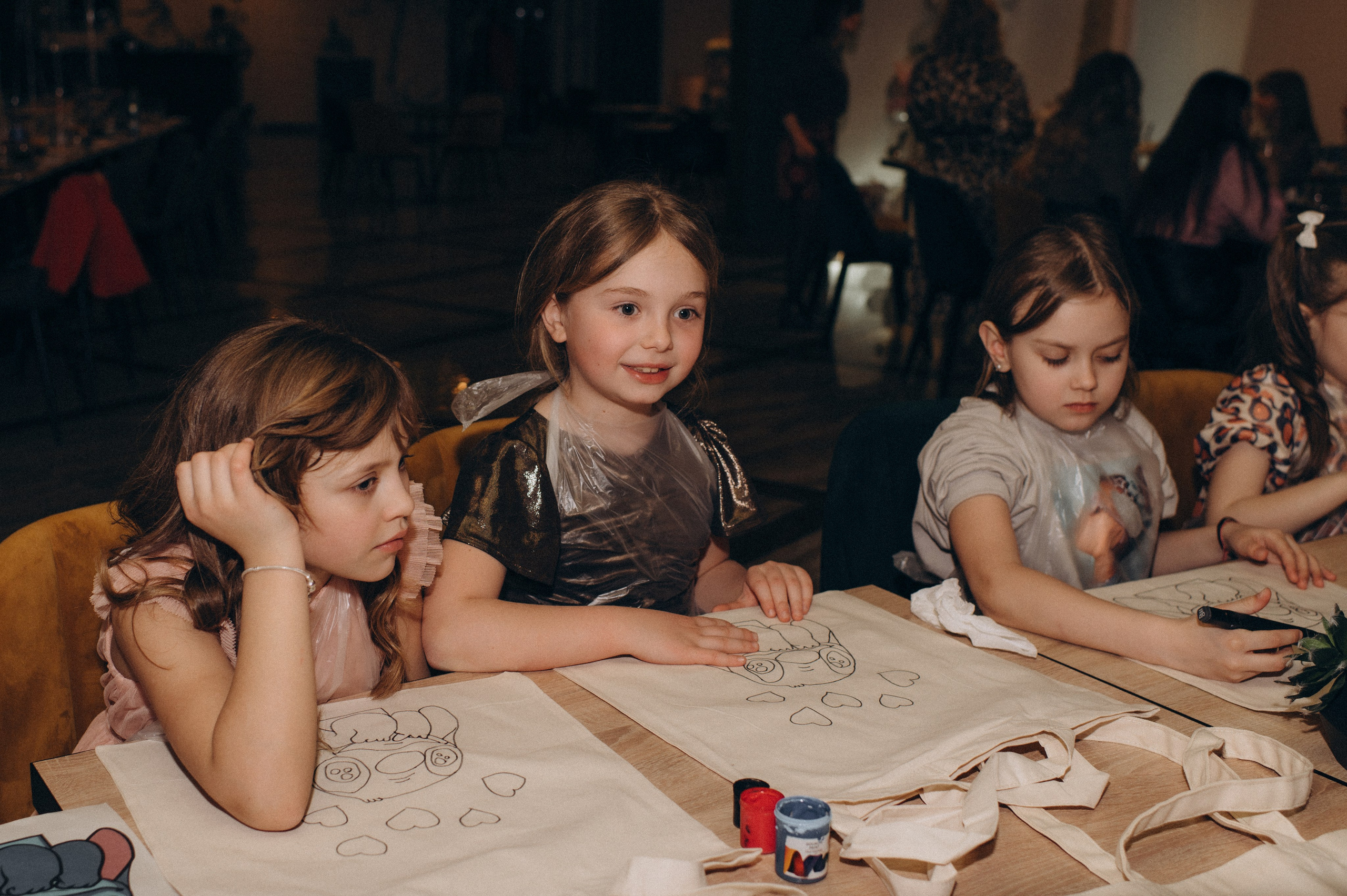 Фотосесія дня народження дитини, зйомка дитячого дня народження, фотосесія дитячого дня народження Тернопіль. Сімейний, дитячий та індивідуальний фотограф в м. Тернопіль, м. Львів