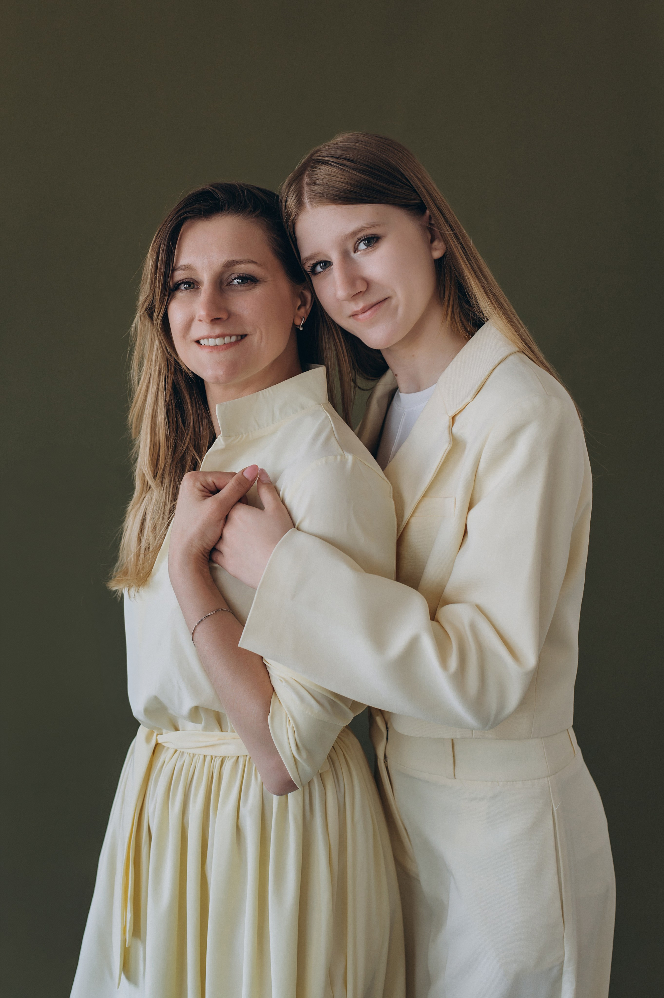 Сімейна фотосесія Тернопіль, сімейний фотограф Тернопіль, сімейна зйомка, фотосесія у студії Тернопіль, зйомка дітей. Сімейний, дитячий та індивідуальний фотограф в м. Тернопіль, м. Львів