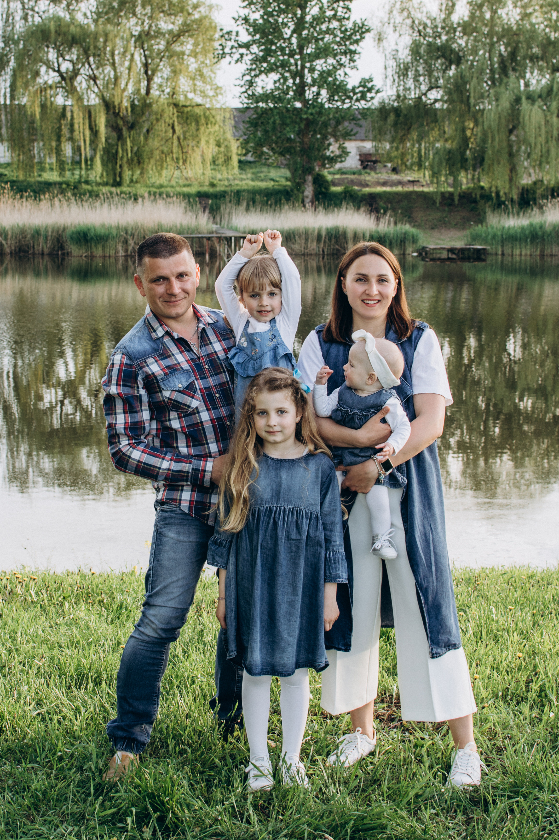 Сімейна фотосесія. Тарас, Тетяна, Орися, Яринка, Софія. Тернопільська обл. Сімейний, дитячий та індивідуальний фотограф в м. Тернопіль, м. Львів