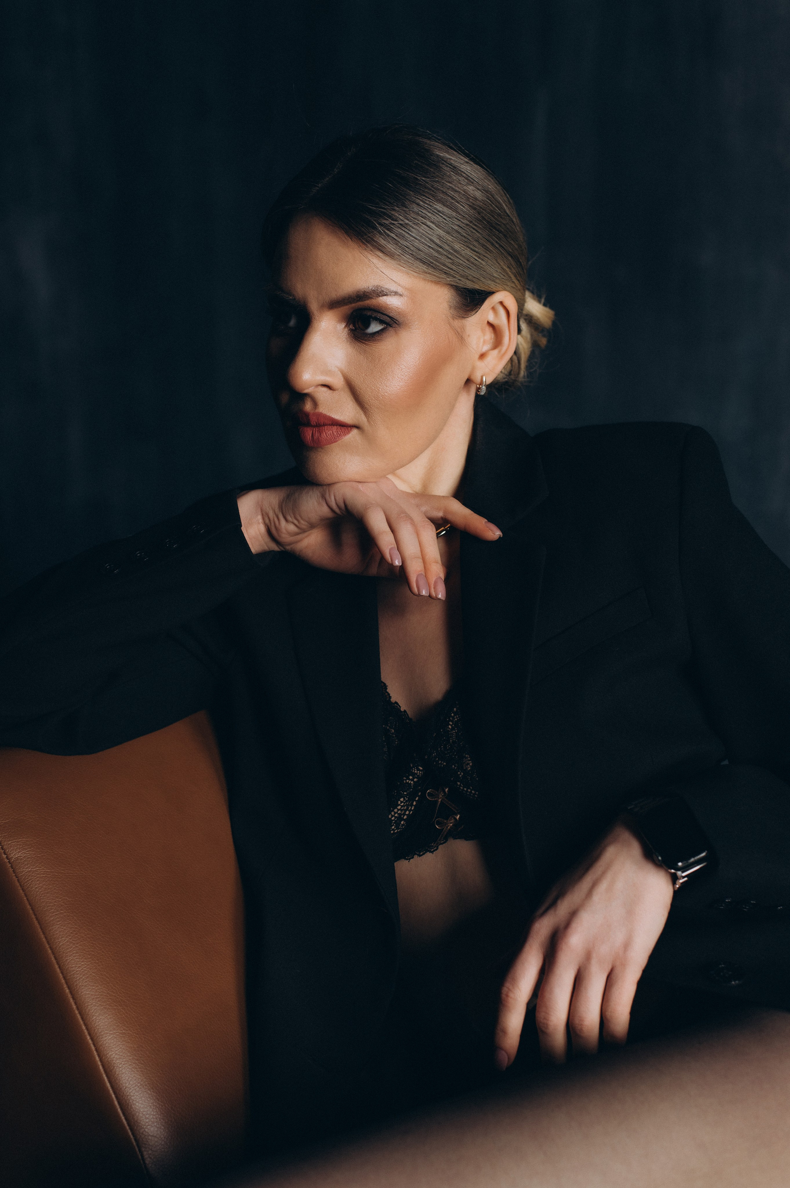 Портретна фотосесія дівчат, контент для лікаря, контент фотосесія Тернопіль, індивідуальна фотосесія Львів. Сімейний, дитячий та індивідуальний фотограф в м. Тернопіль, м. Львів