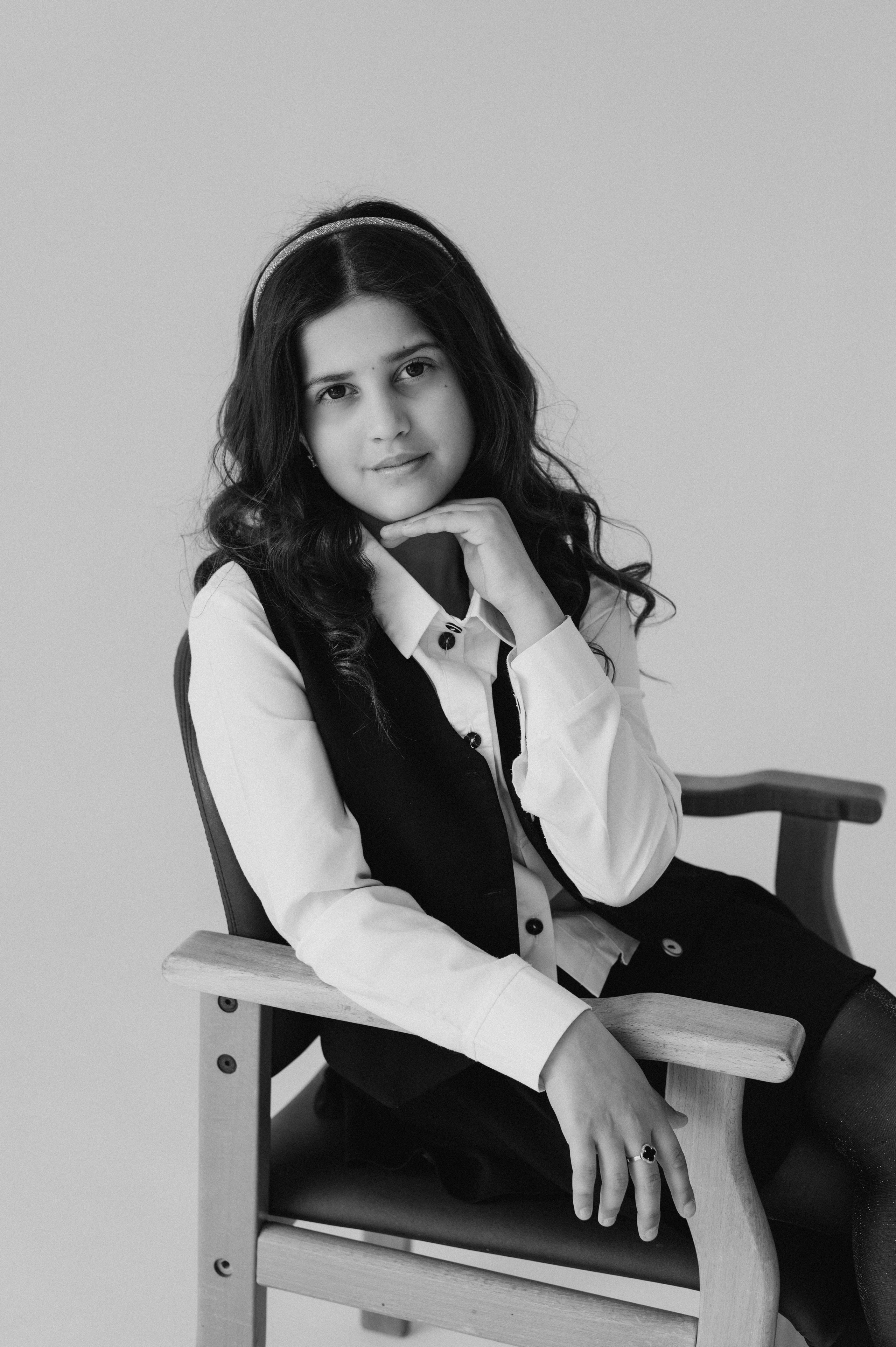 Шкільна фотосесія на віньєтки Тернопіль, шкільні альбоми, фотосесія випускників Тернопіль, випускний альбом, фотограф випускний Тернопіль. Сімейний, дитячий та індивідуальний фотограф в м. Тернопіль, м. Львів