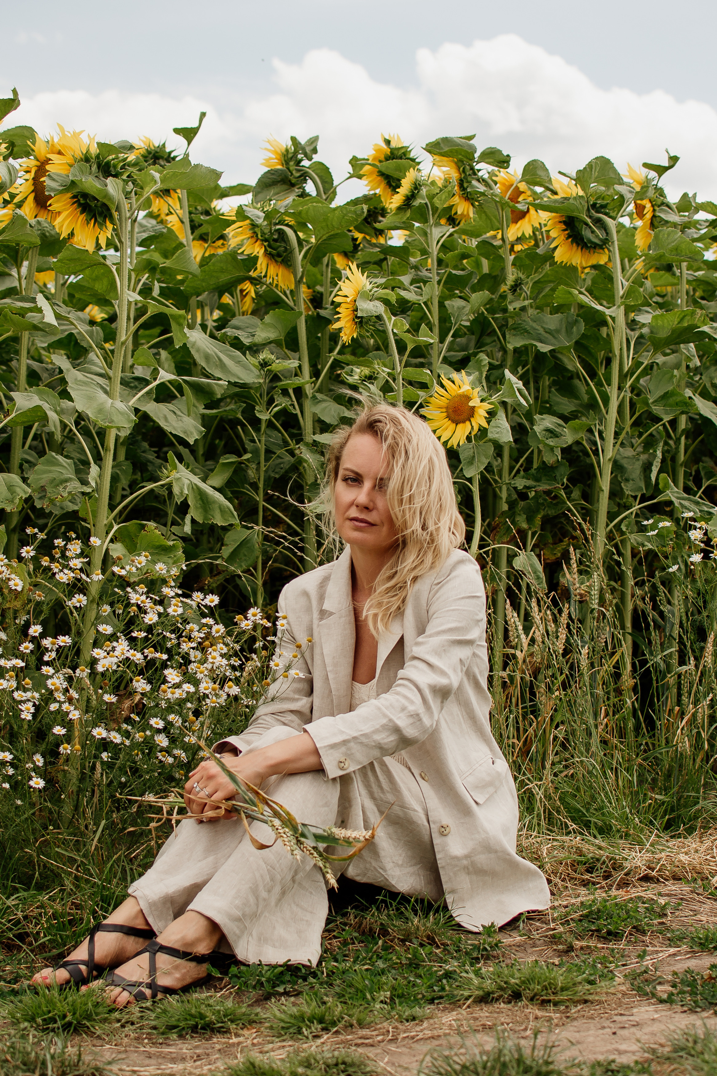 Фотосесія в пшениці. Тернопільська обл. Сімейний, дитячий та індивідуальний фотограф в м. Тернопіль, м. Львів