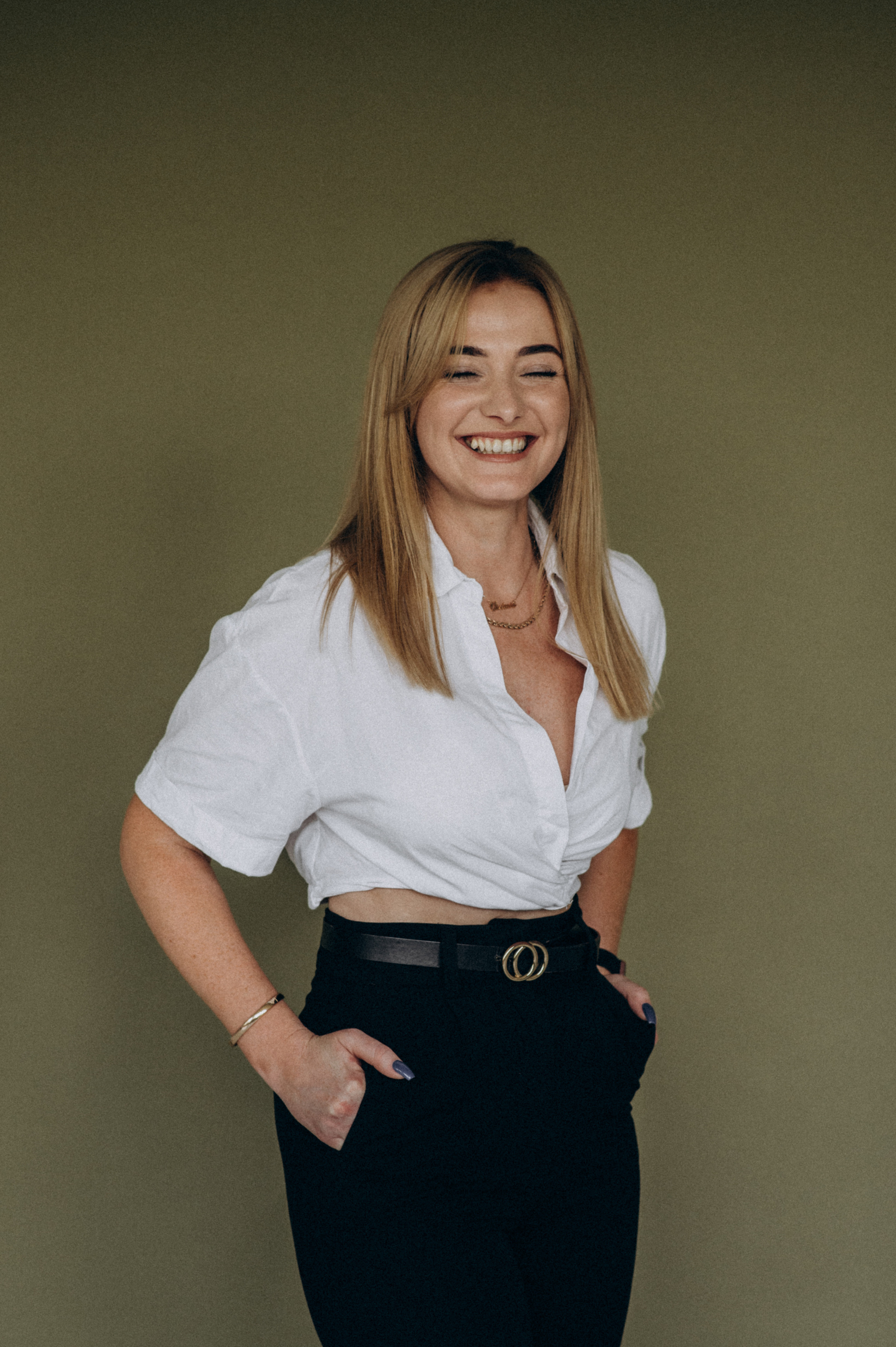 Зйомка персоналу Салону краси. Сімейний, дитячий та індивідуальний фотограф в м. Тернопіль, м. Львів