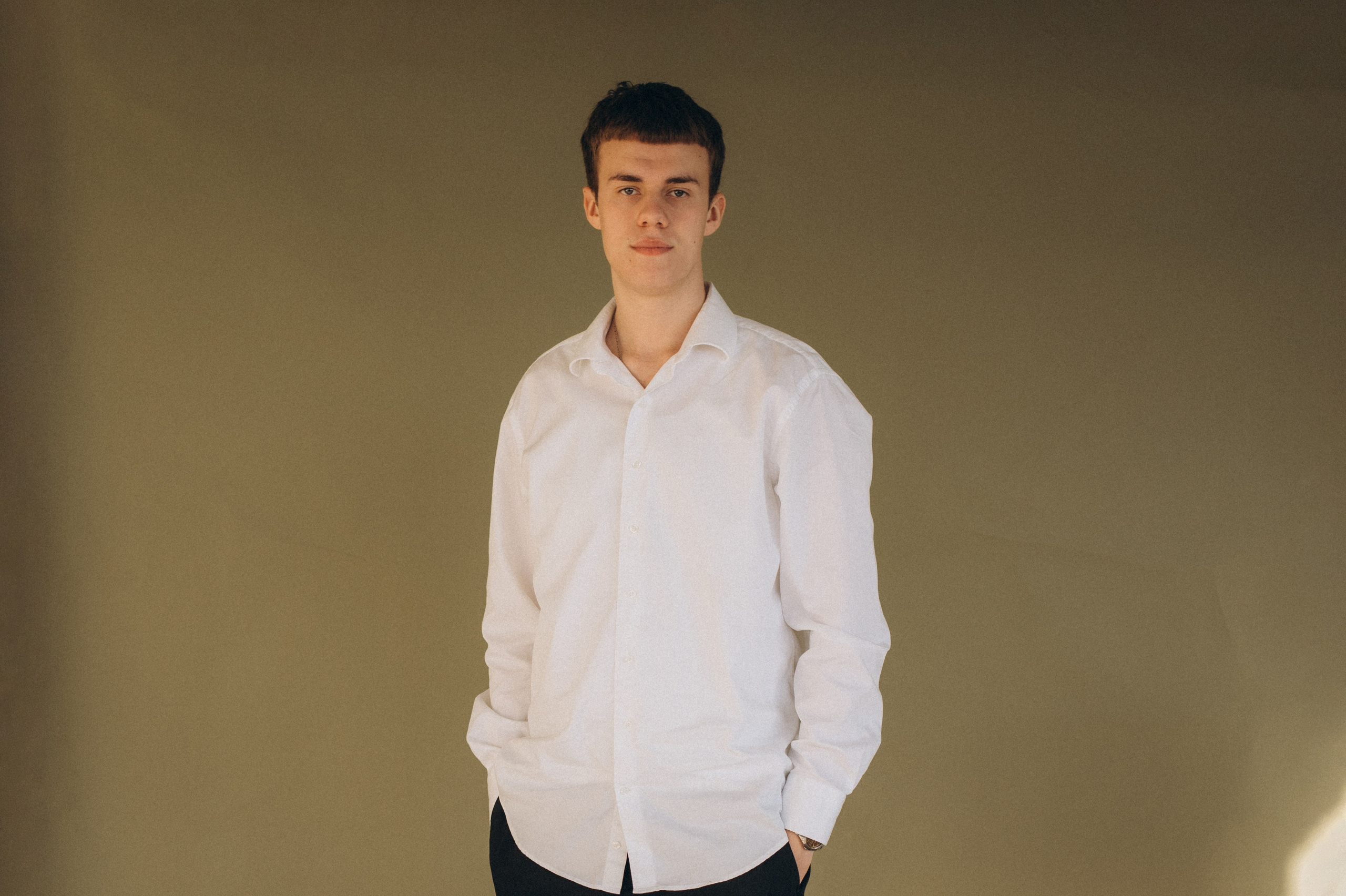 Фотосесія випускників, фотосесія на віньєтки Тернопіль, випускники Тернопіль, випуск 2025. Сімейний, дитячий та індивідуальний фотограф в м. Тернопіль, м. Львів