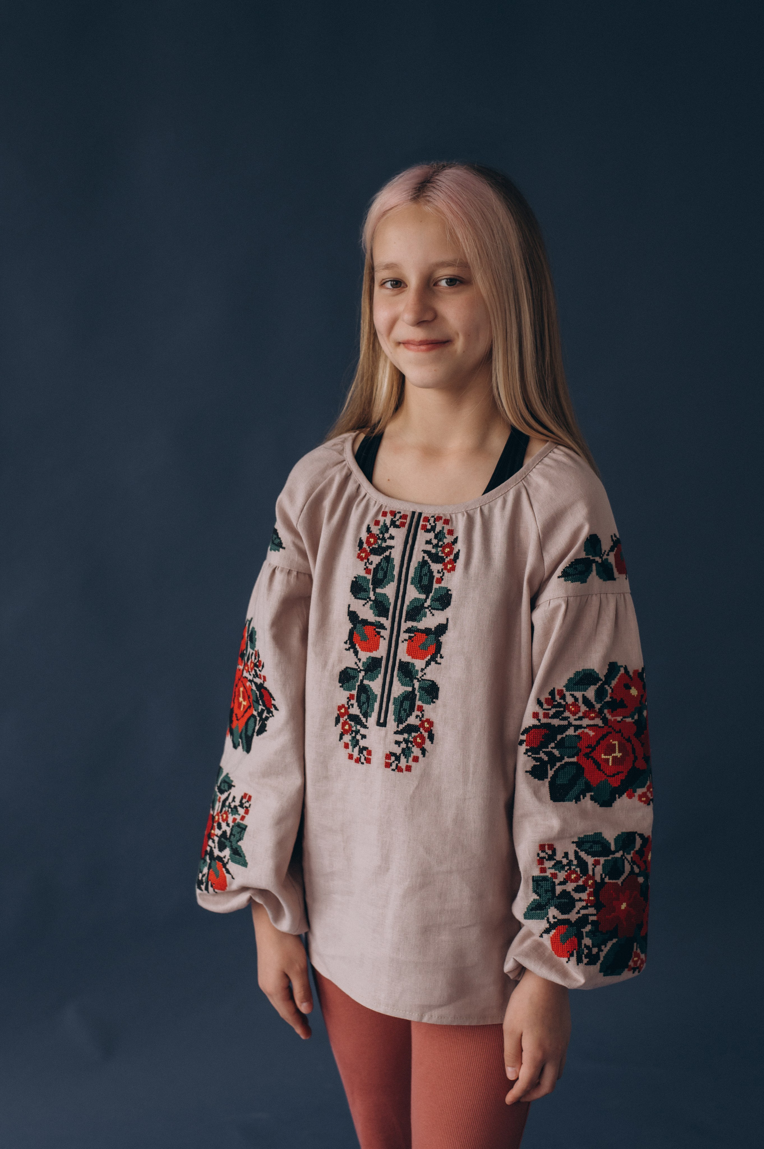 Шкільна фотосесія на віньєтки Тернопіль, фотосесія випускників Тернопіль, зйомка на віньєтки, шкільні фотоальбоми Тернопіль. Сімейний, дитячий та індивідуальний фотограф в м. Тернопіль, м. Львів