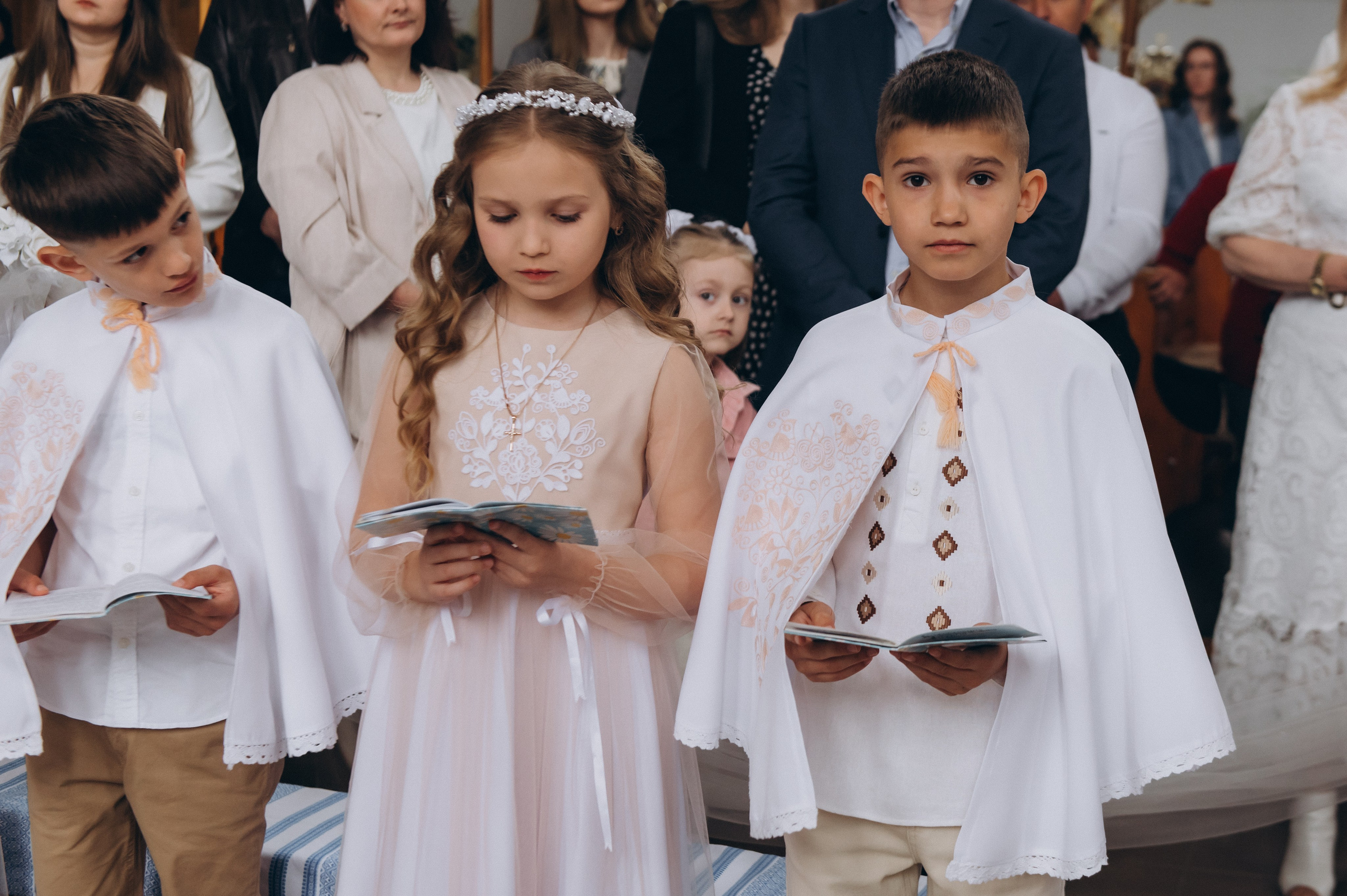 Фотосесія Причастя Тернопіль, зйомка Причастя, фотограф на Причастя Тернопіль, Причастя Львів, Причастя церква Михаїла Тернопіль. Сімейний, дитячий та індивідуальний фотограф в м. Тернопіль, м. Львів