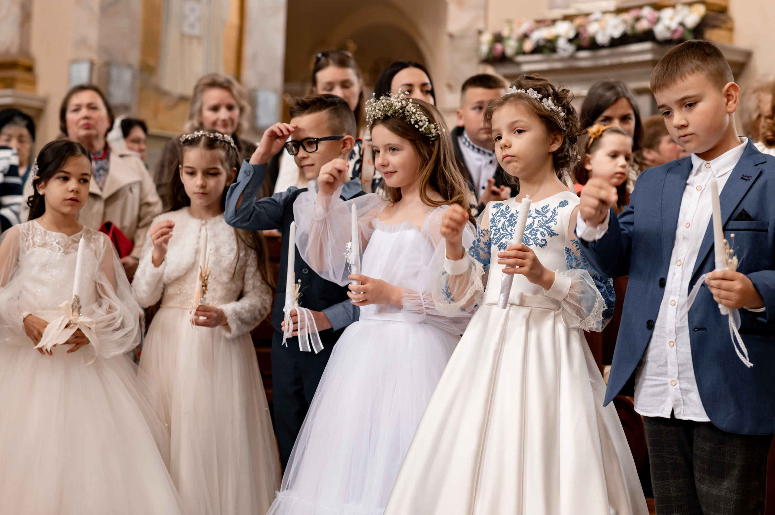 Фотосесія Першого Причастя Тернопіль, зйомка Причастя Тернопіль, Таїнство Першого Причастя Тернопіль, Катедра Причастя Тернопіль. Сімейний, дитячий та індивідуальний фотограф в м. Тернопіль, м. Львів