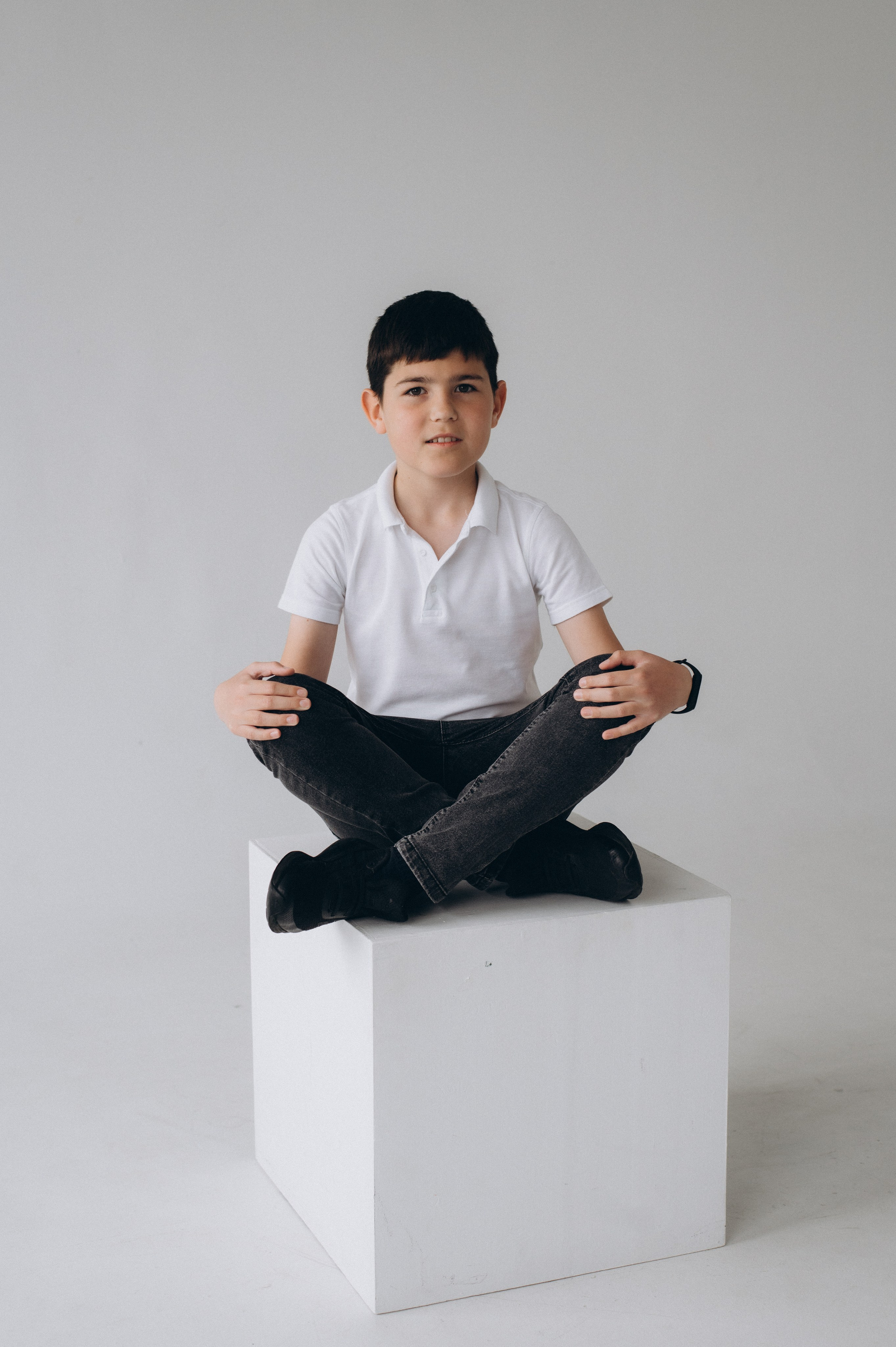 Шкільна фотосесія на віньєтки Тернопіль, фотосесія випускників Тернопіль, зйомка на віньєтки, шкільні фотоальбоми Тернопіль. Сімейний, дитячий та індивідуальний фотограф в м. Тернопіль, м. Львів