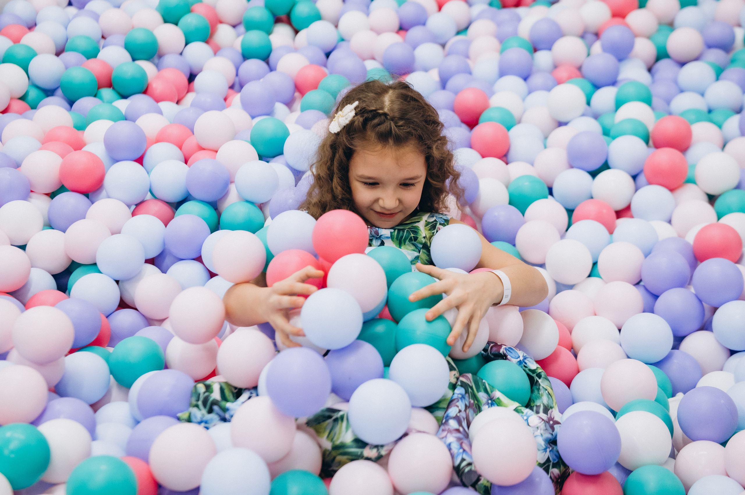 Фотосесія дня народження в Baby Towm Байківці, зйомка дитячого дня народження Тернопіль, фотосесія дня народження Тернопіль. Сімейний, дитячий та індивідуальний фотограф в м. Тернопіль, м. Львів