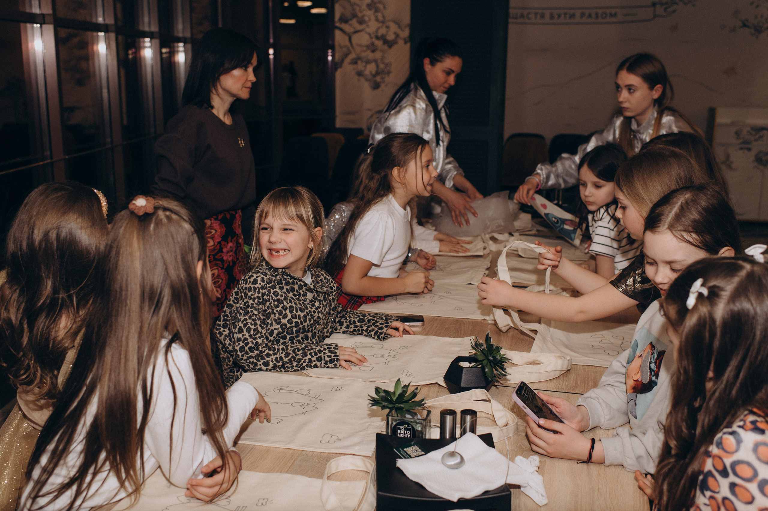 Фотосесія дня народження дитини, зйомка дитячого дня народження, фотосесія дитячого дня народження Тернопіль. Сімейний, дитячий та індивідуальний фотограф в м. Тернопіль, м. Львів