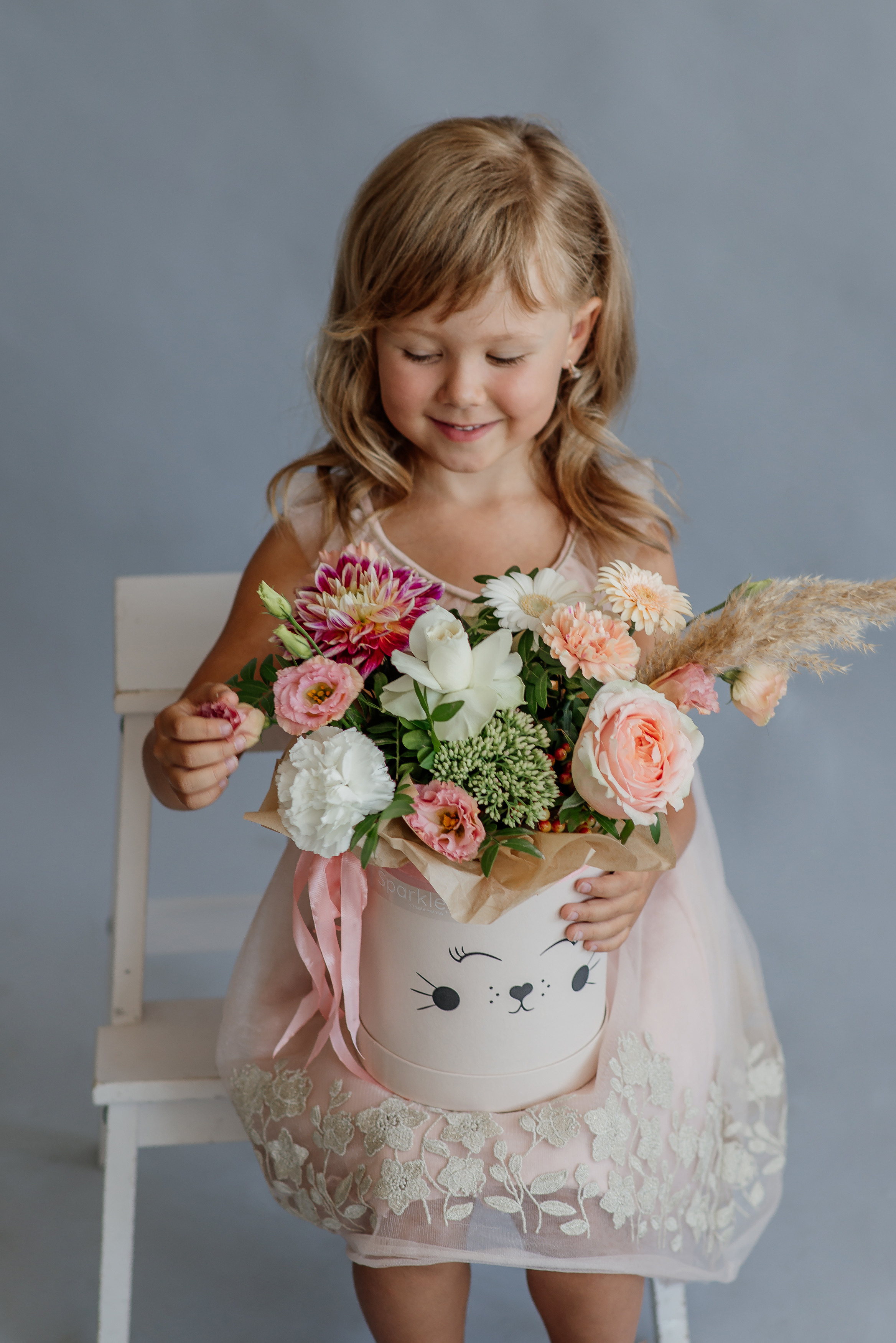 Студійна фотосесія з квітами для квіткової крамниці Sparkle. Тернопіль. Сімейний, дитячий та індивідуальний фотограф в м. Тернопіль, м. Львів