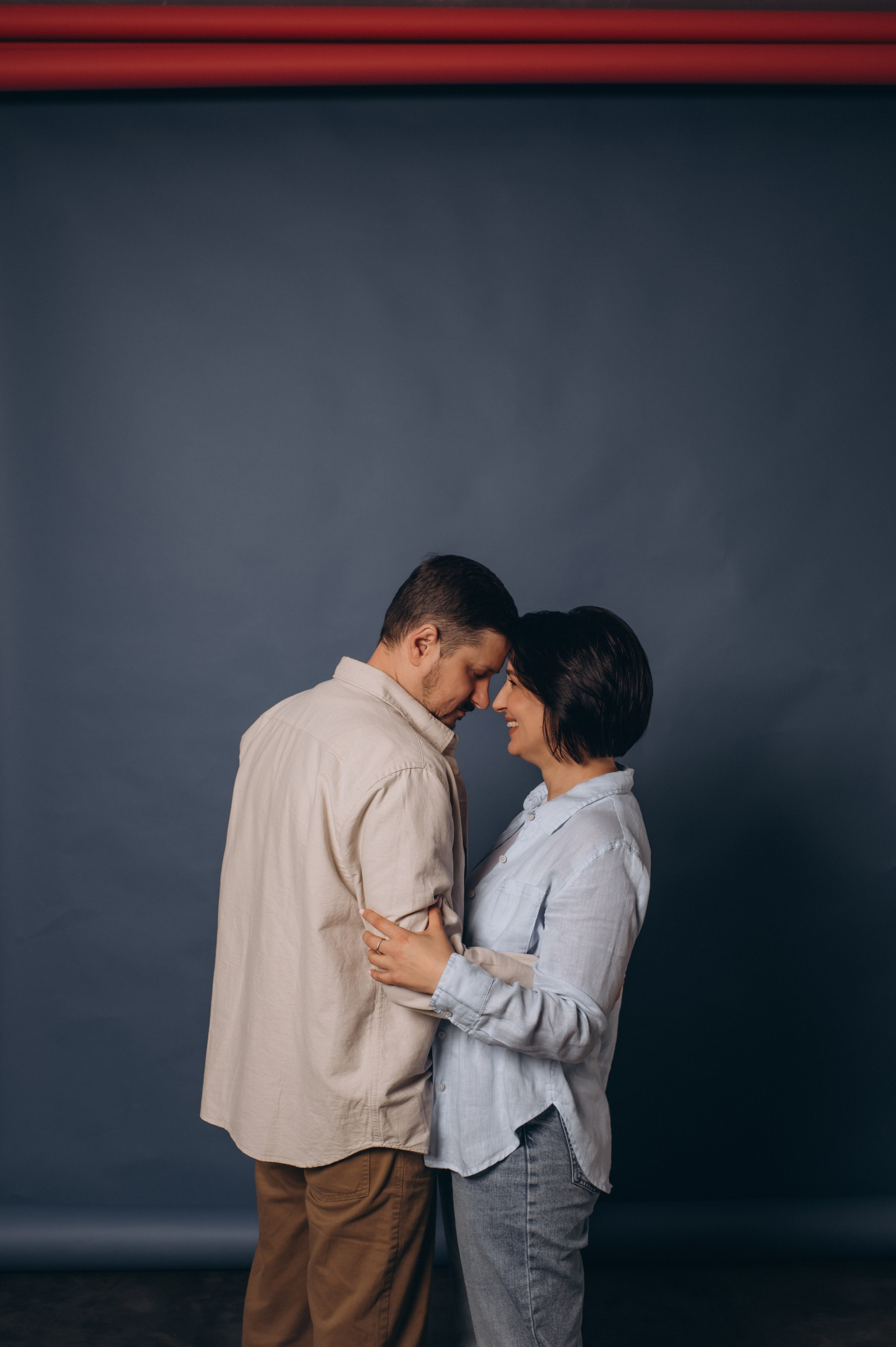 Фотосесія лавсторі Тернопіль, зйомка lovestory Тернопіль, сімейний фотограф Тернопіль, фотосесія пари в студії, сімейна фотосесія Тернопіль. Сімейний, дитячий та індивідуальний фотограф в м. Тернопіль, м. Львів