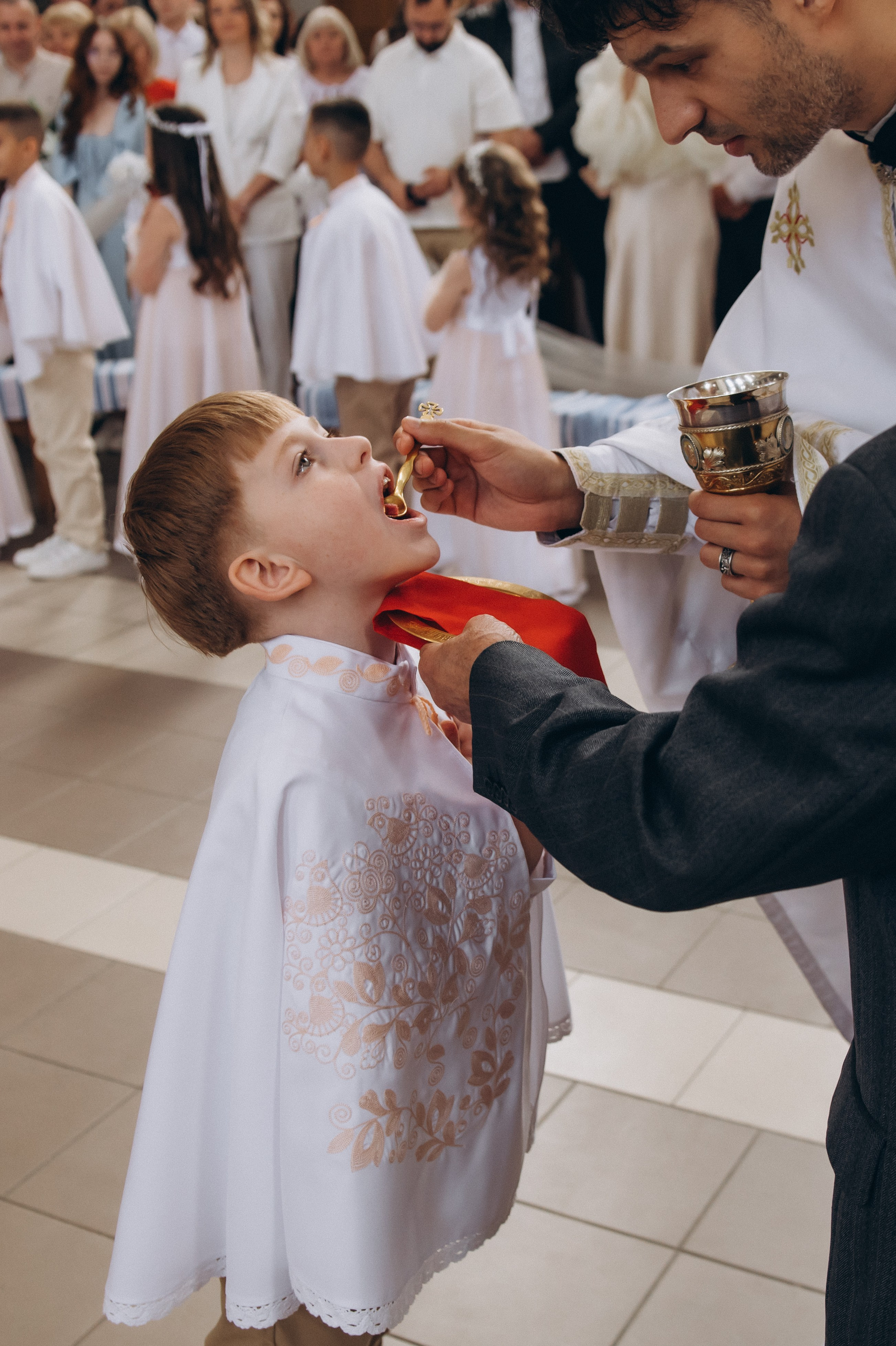Фотосесія Причастя Тернопіль, зйомка Причастя, фотограф на Причастя Тернопіль, Причастя Львів, Причастя церква Михаїла Тернопіль. Сімейний, дитячий та індивідуальний фотограф в м. Тернопіль, м. Львів
