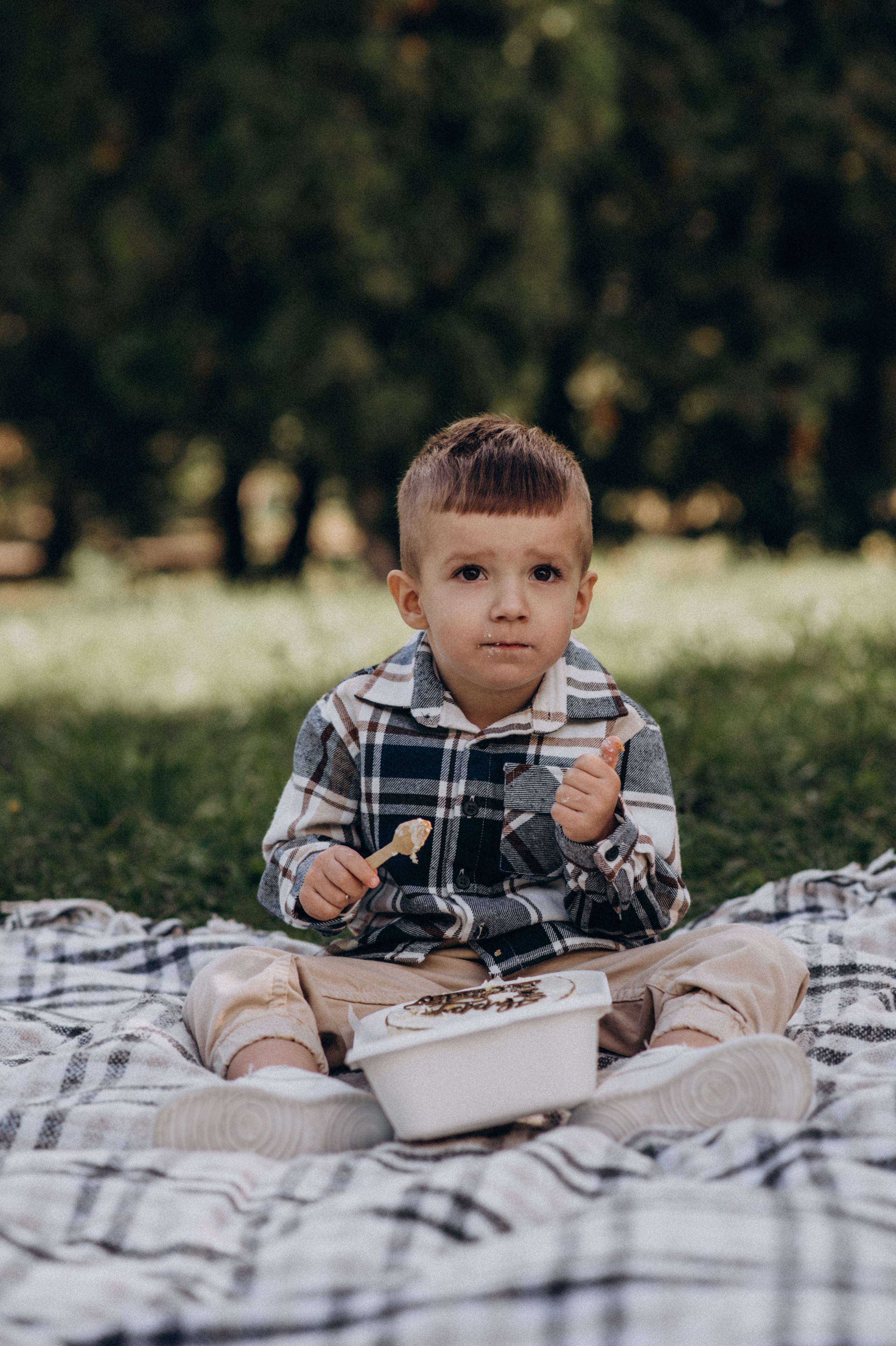 Сімейна дитяча фотосесія дня народження, cake smash. Сімейний, дитячий та індивідуальний фотограф в м. Тернопіль, м. Львів