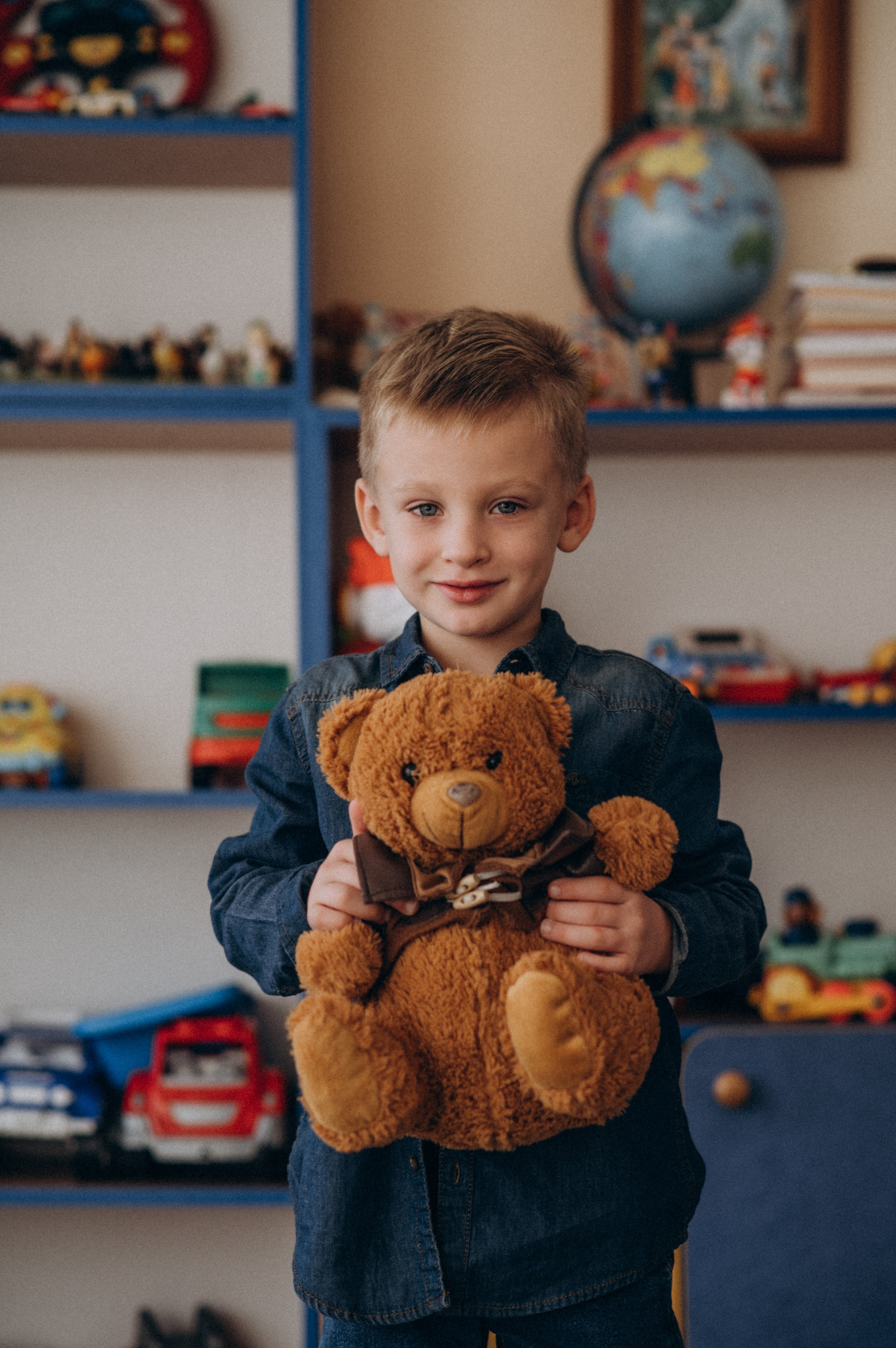 Фотосесія в дитячому садку, фотосесія на віньєтки, випускні фотоальбоми Тернопіль, шкільні фотоальбоми Тернопіль, зйомка випускного садочку. Сімейний, дитячий та індивідуальний фотограф в м. Тернопіль, м. Львів